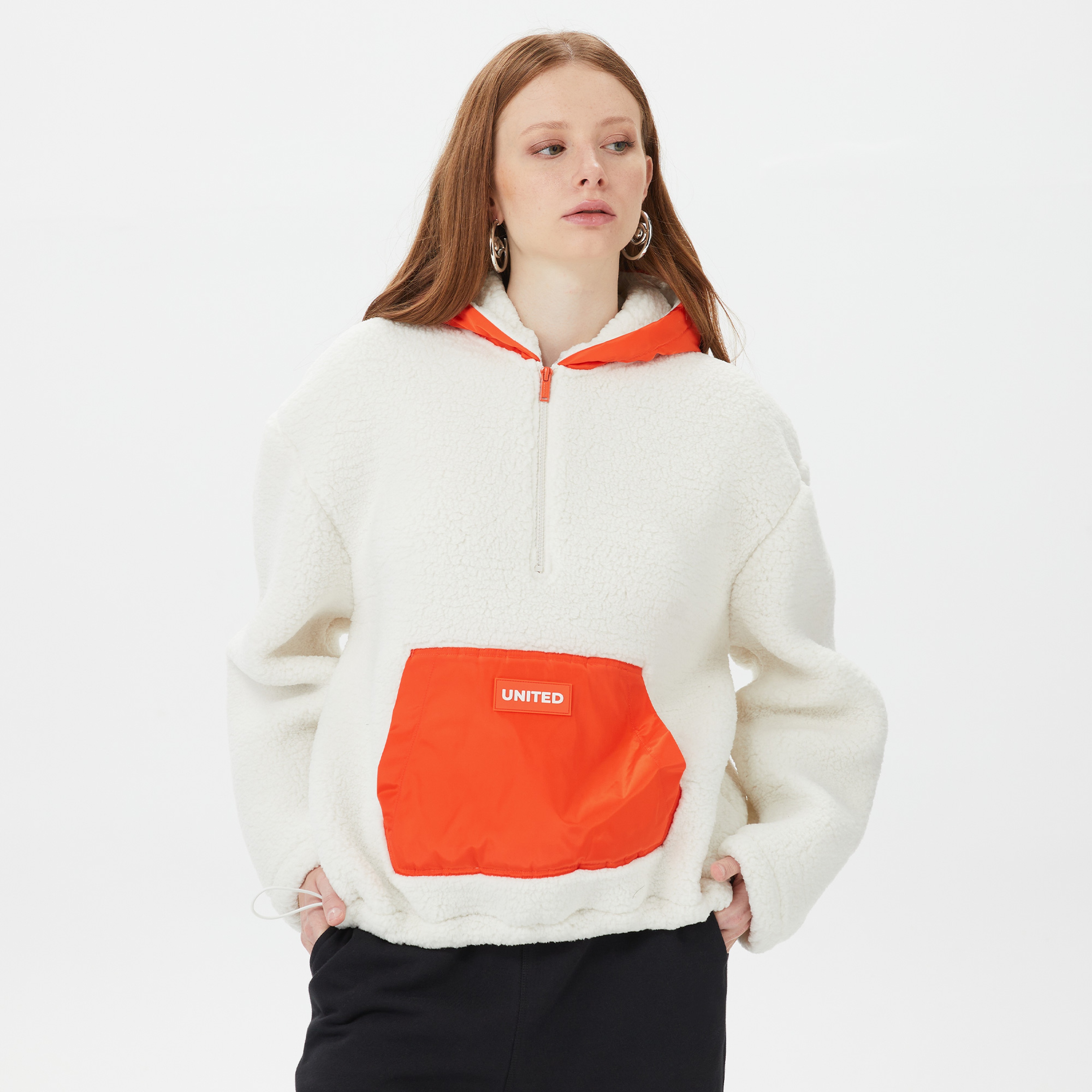 UNITED4 Kadın Beyaz Sweatshirt