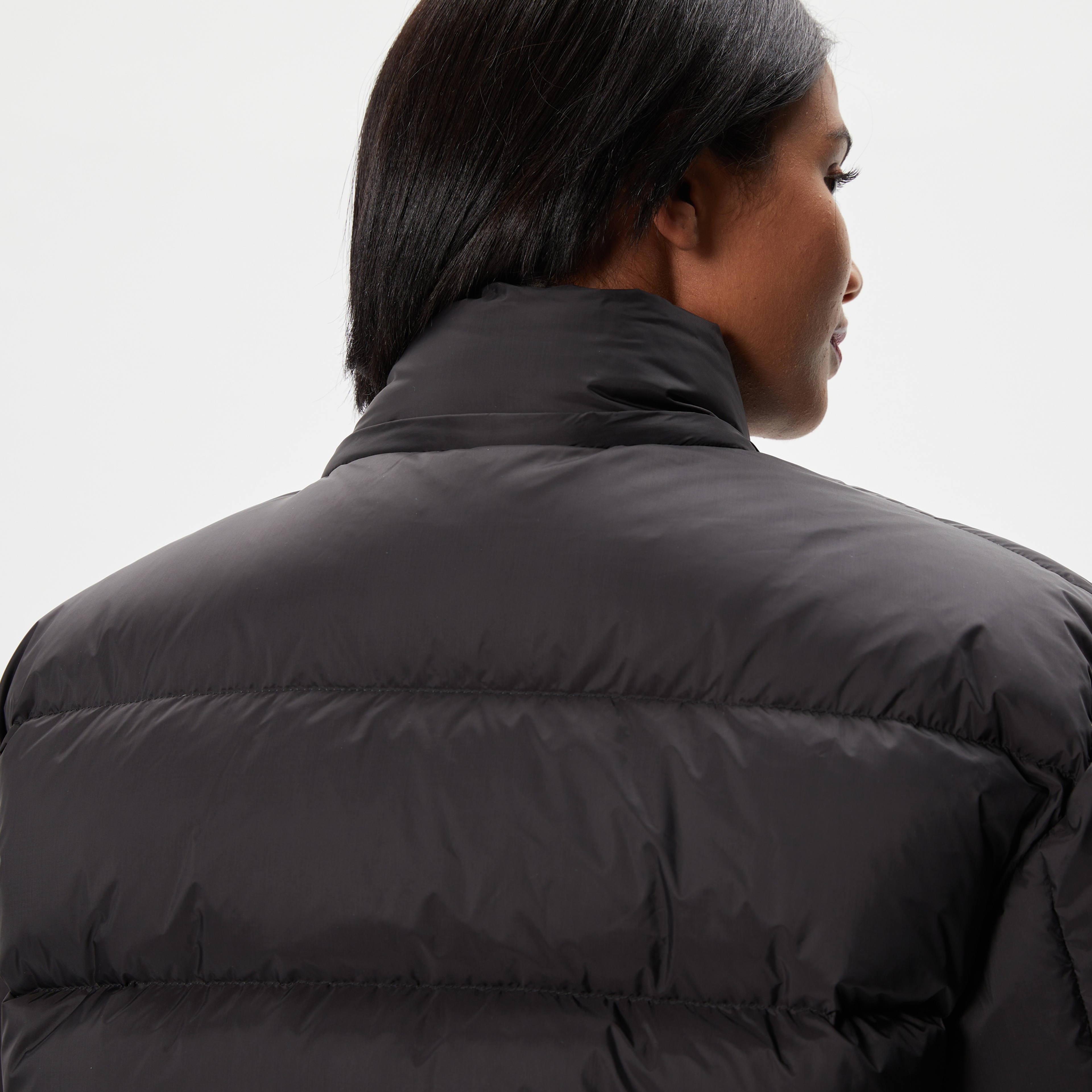 Kadın Kapüşonlu Kapitone Siyah Mont