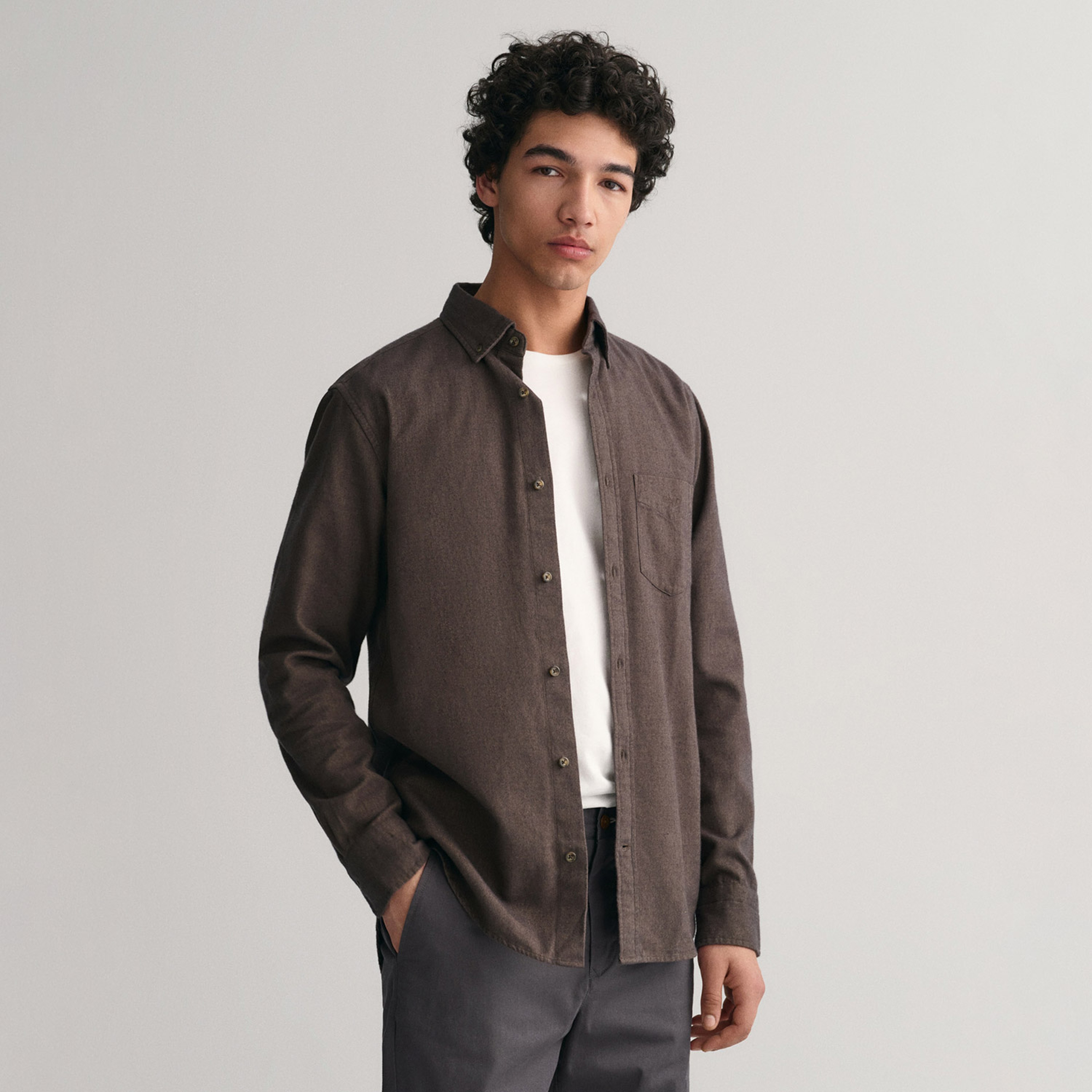 GANT Erkek Kahverengi Regular Fit Düğmeli Yaka Gömlek