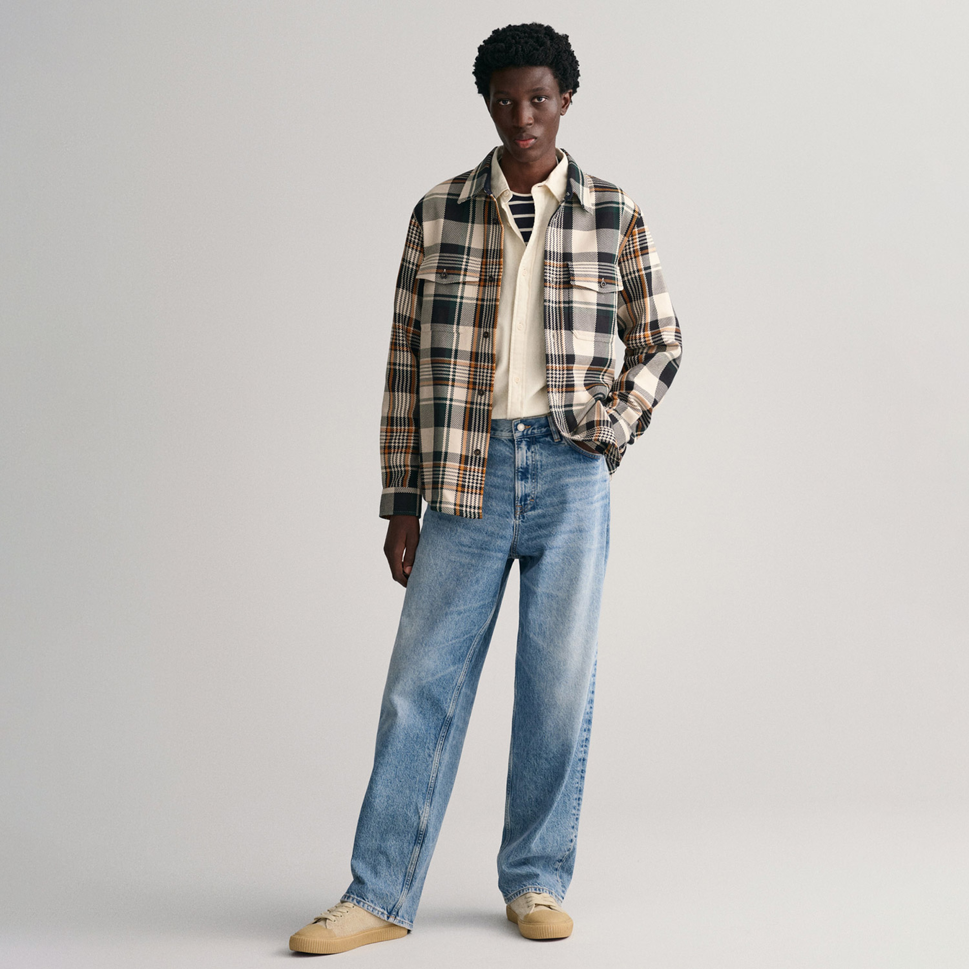 GANT Erkek Bej Regular Fit Klasik Yaka Kareli Gömlek