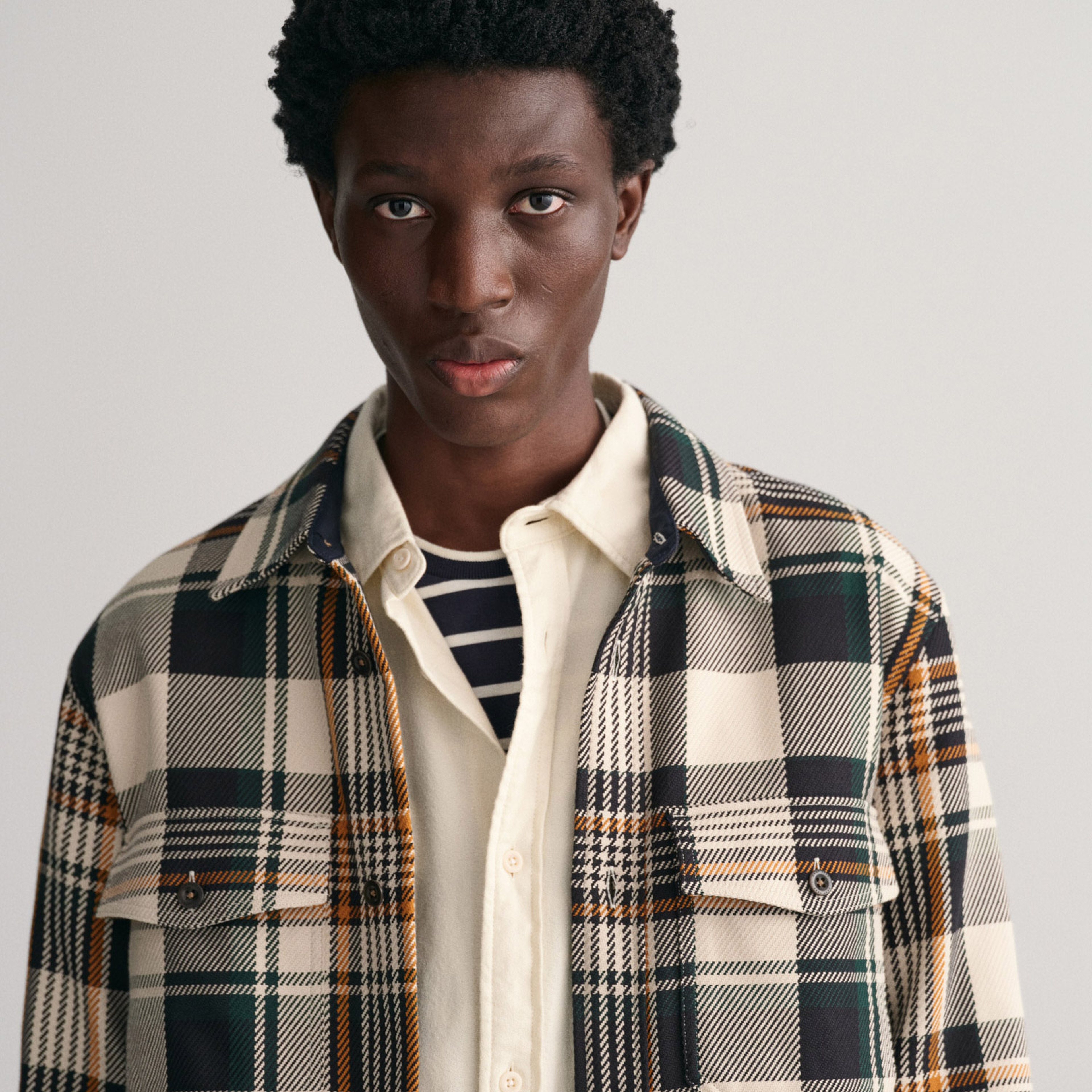 GANT Erkek Bej Regular Fit Klasik Yaka Kareli Gömlek