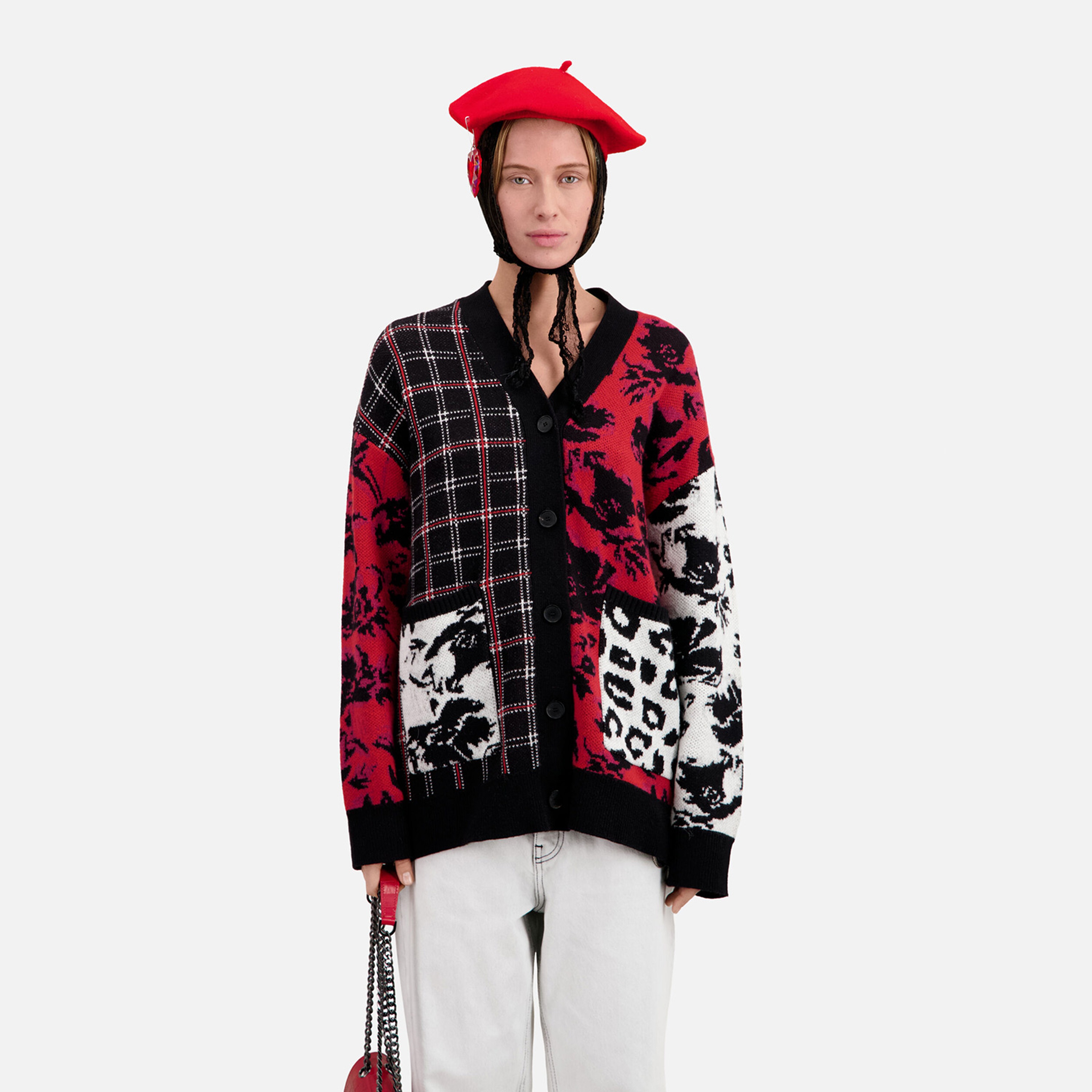 KADIN DESENLİ SİYAH HIRKA