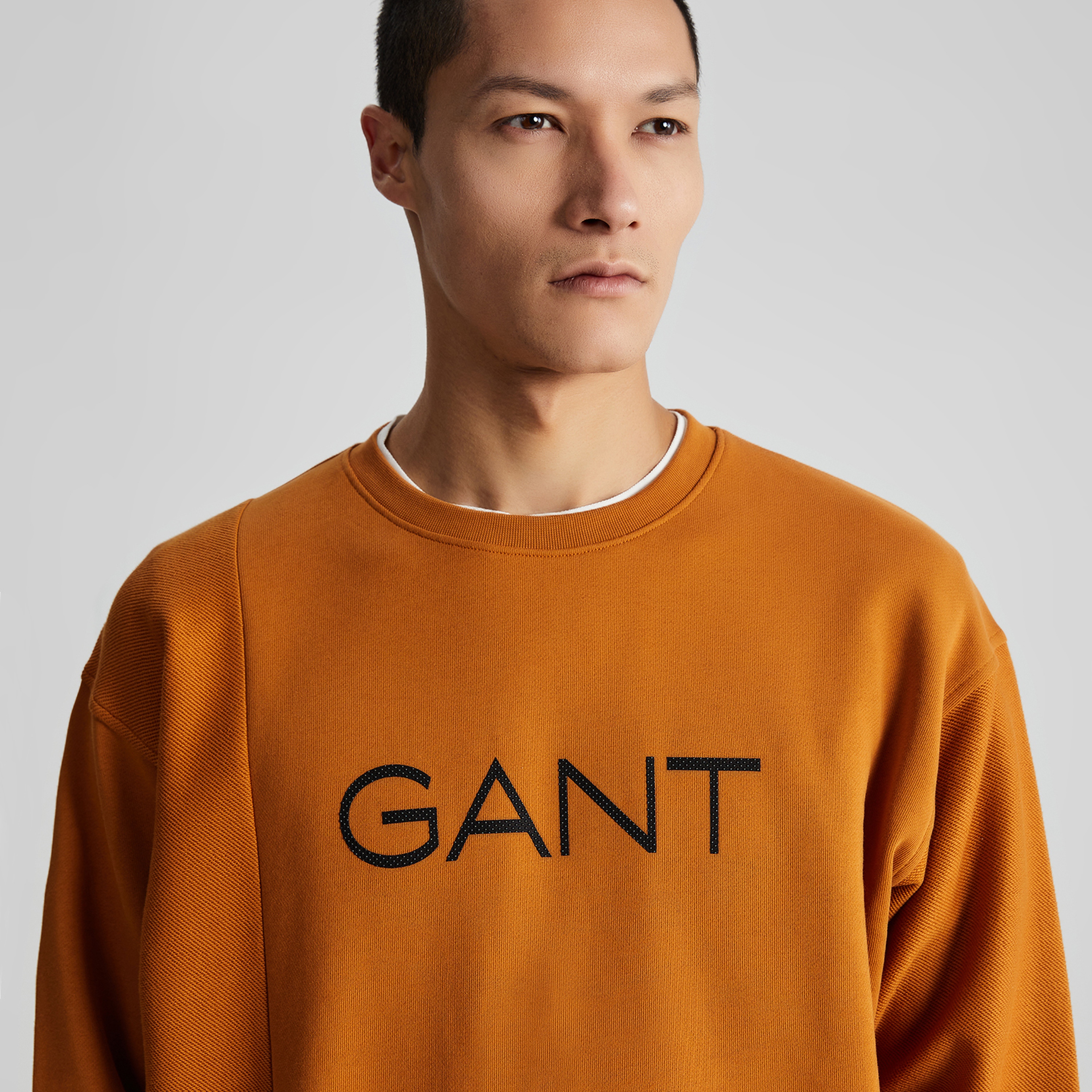 GANT Erkek Turuncu Regular Fit Bisiklet Yaka Logolu Sweatshirt