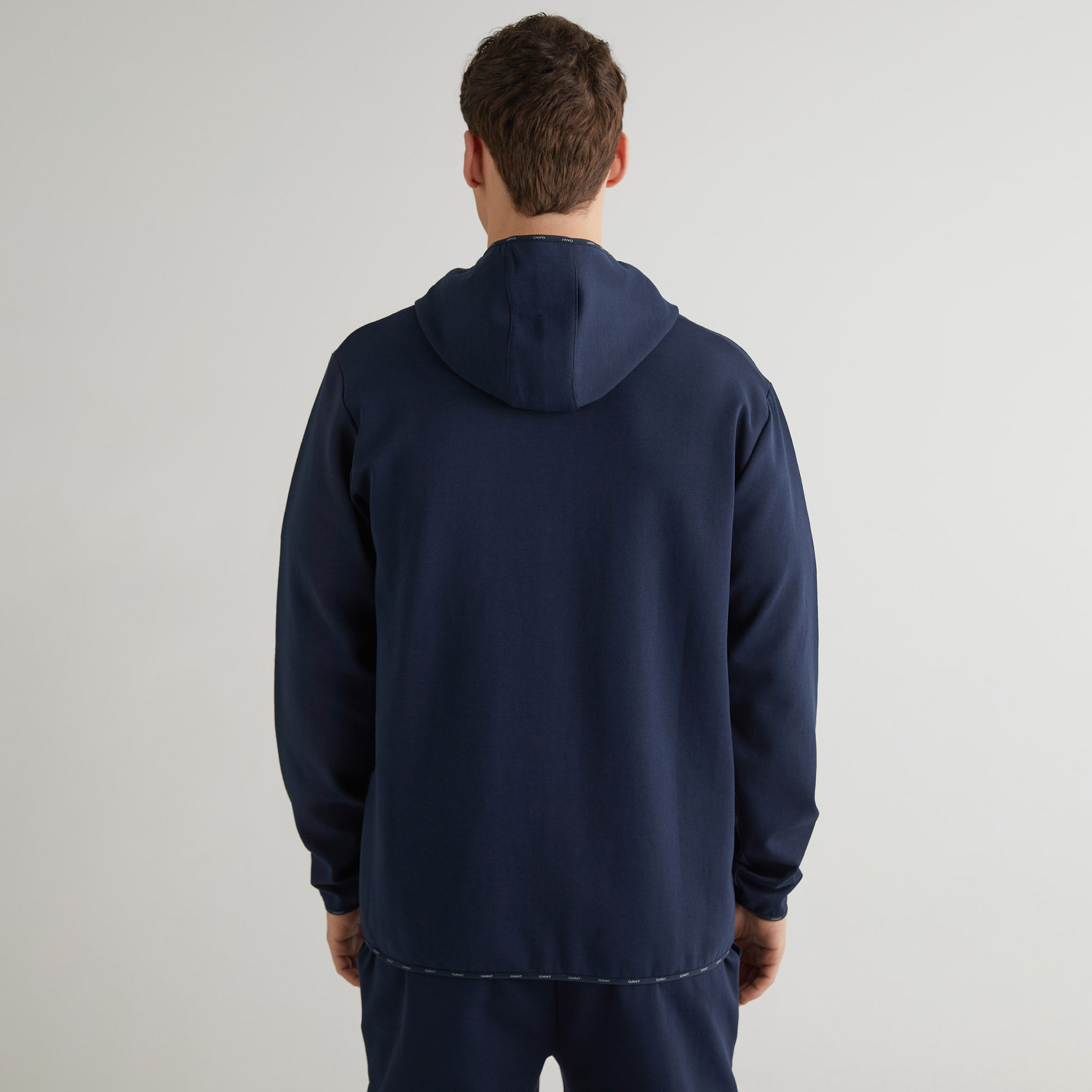 GANT Erkek Lacivert Regular Fit Fermuarlı Logolu Sweatshirt