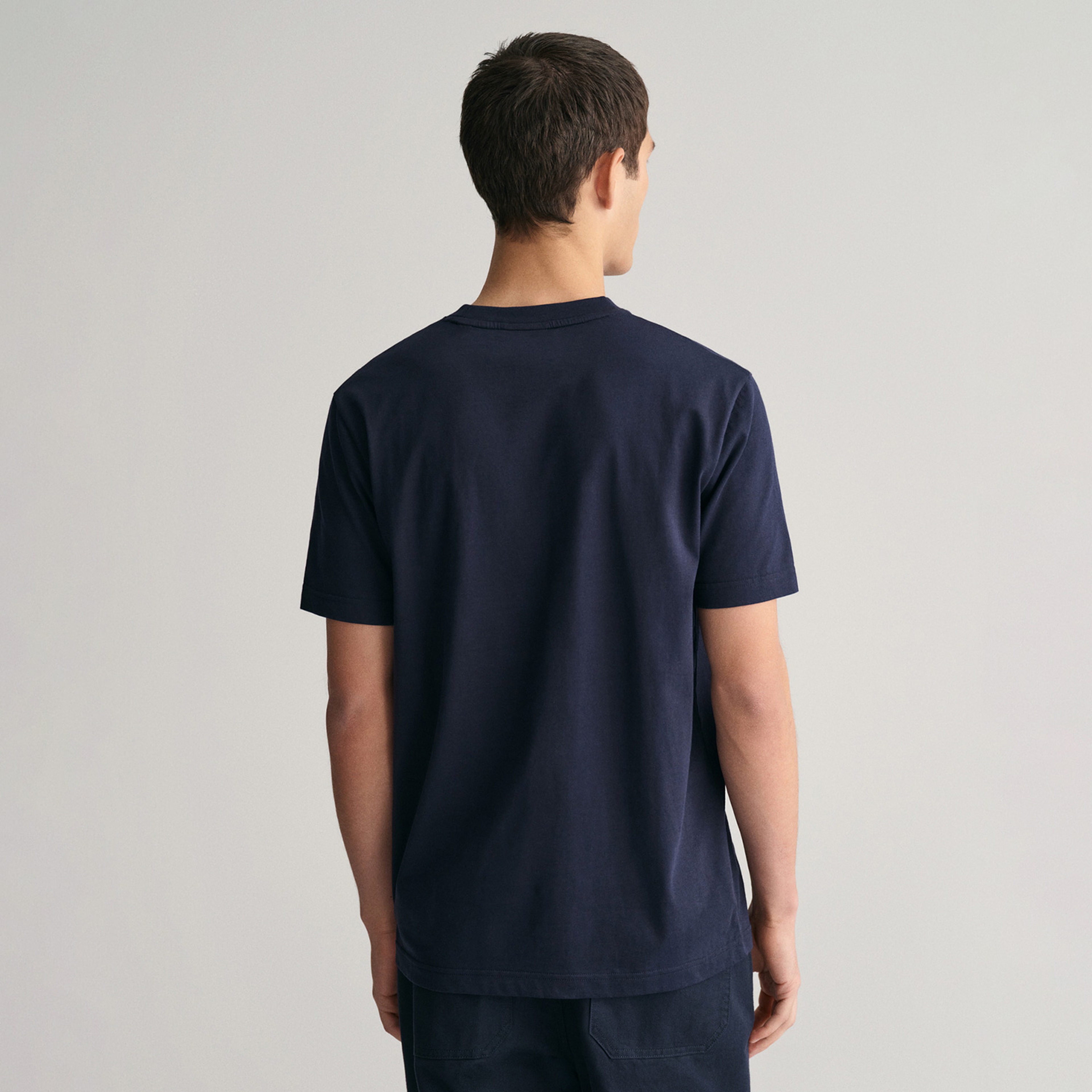 GANT Erkek Lacivert Regular Fit T-Shirt