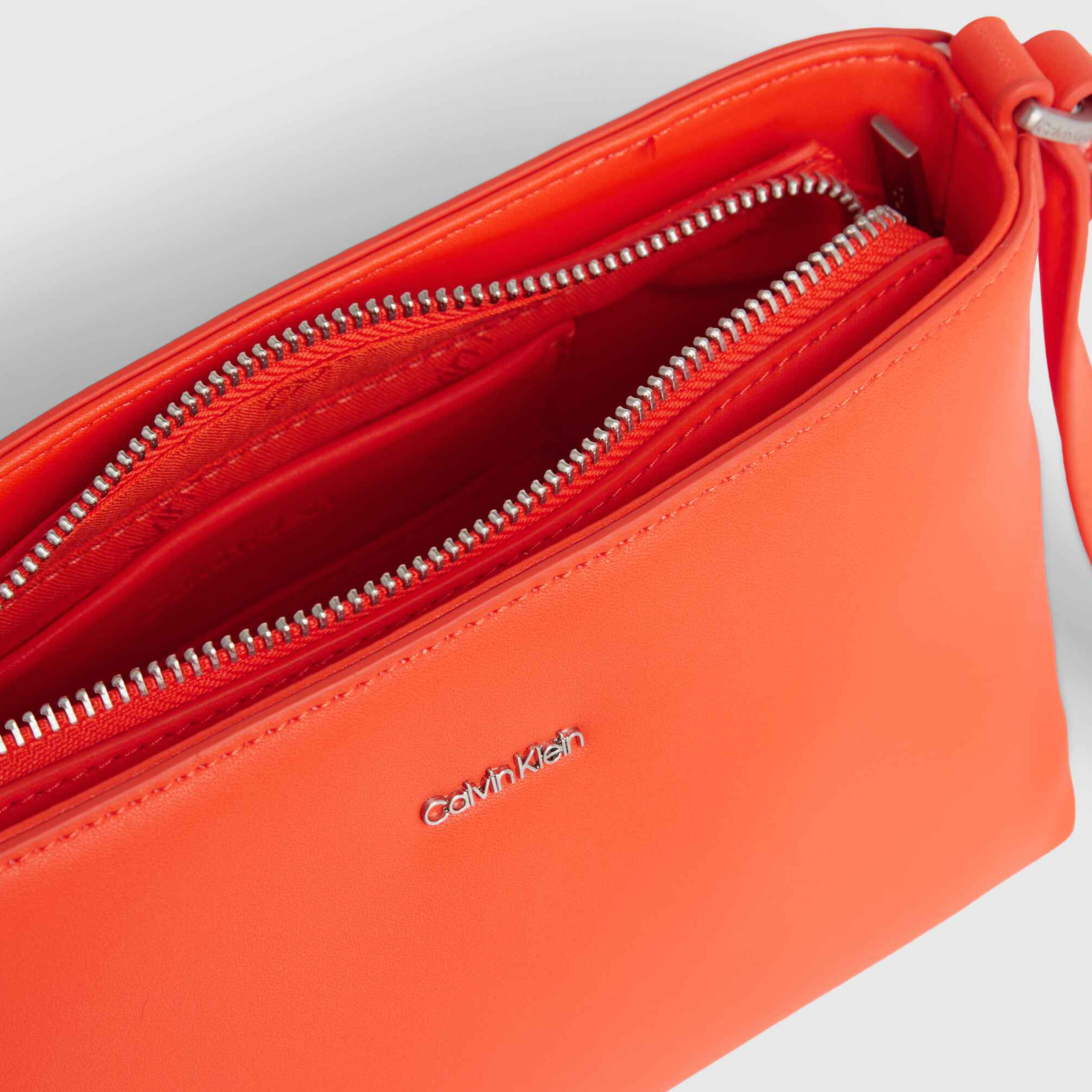 Calvin Klein Kadın Turuncu Çanta