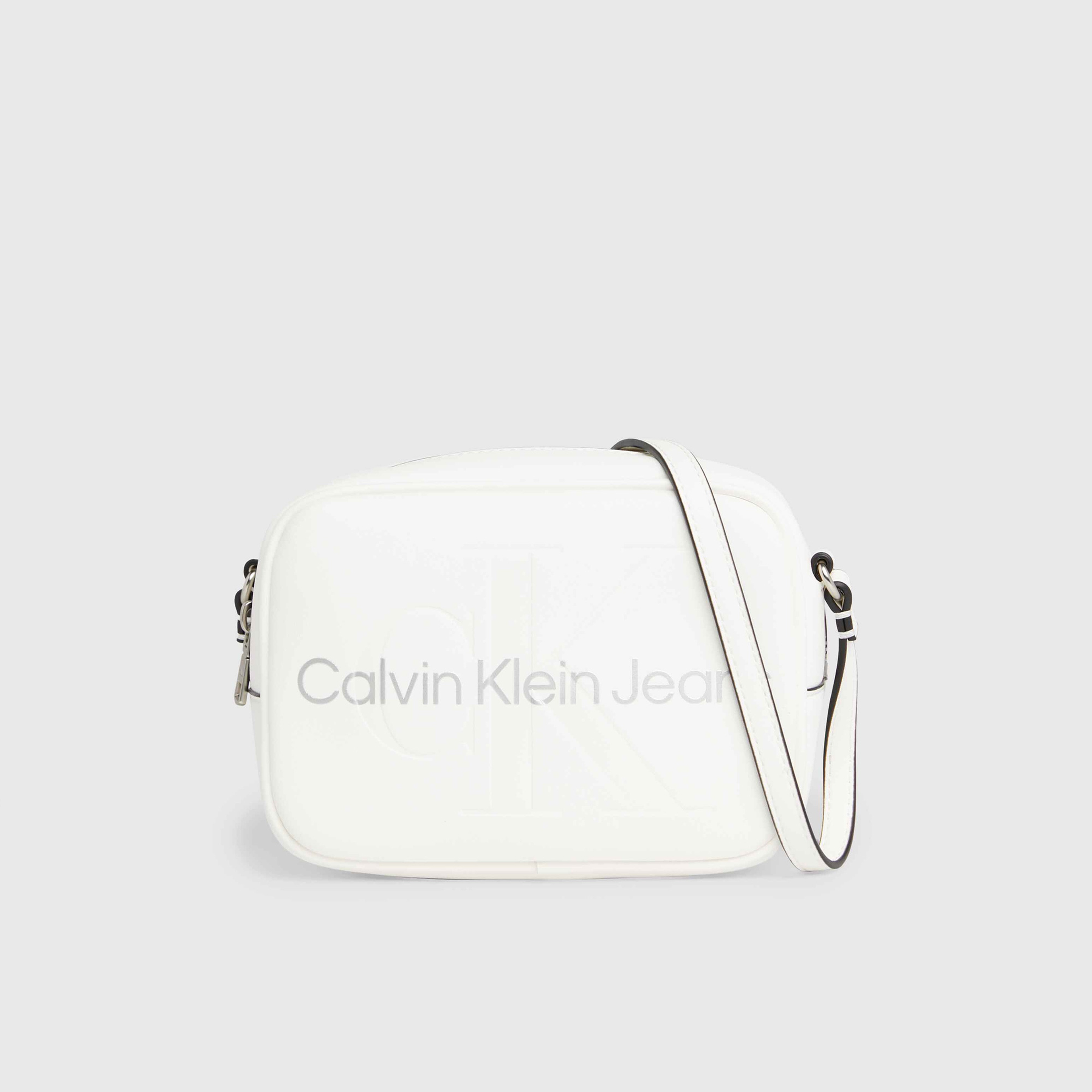 Calvin Klein Kadın Beyaz Çanta