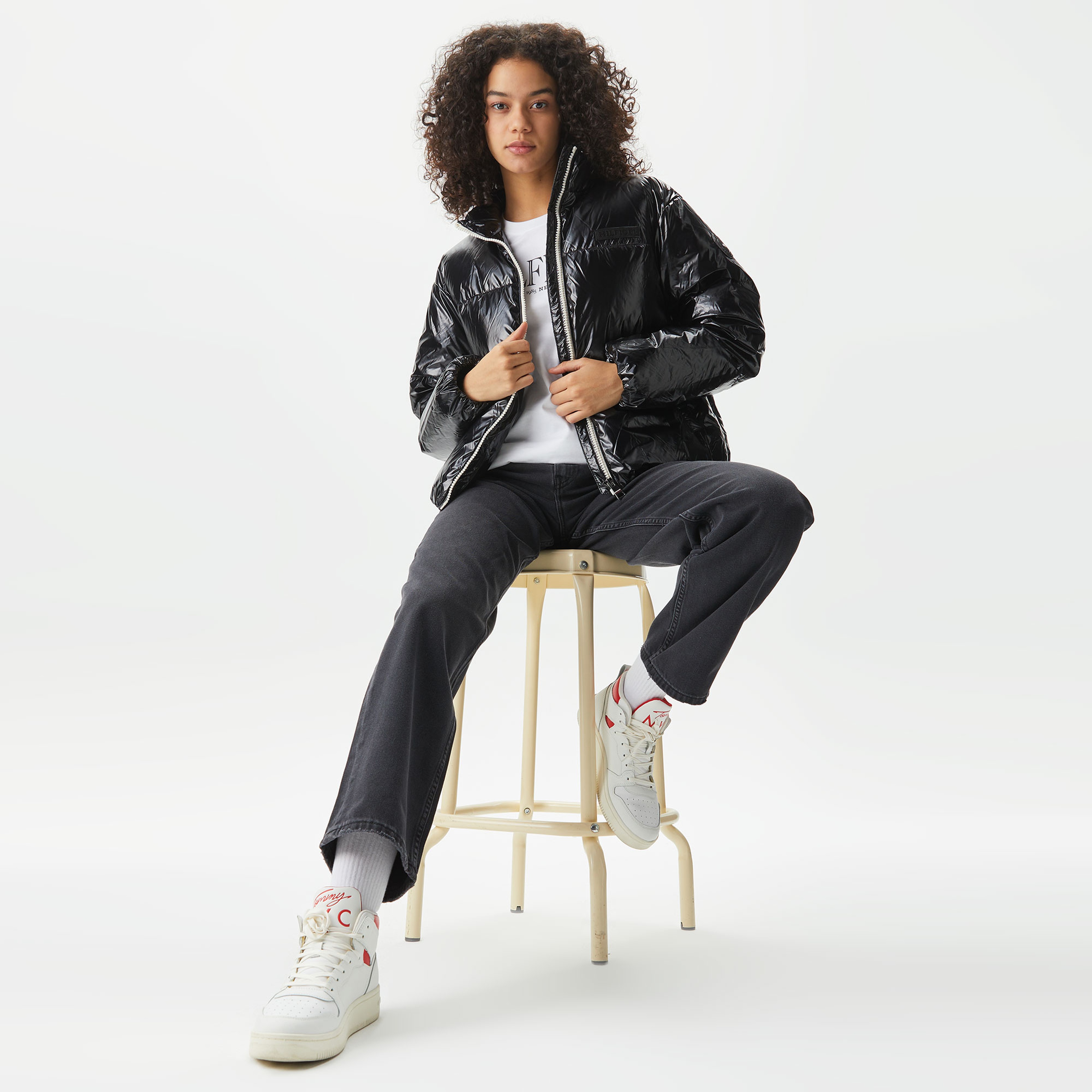 Tommy Hilfiger Kadın Siyah Mont