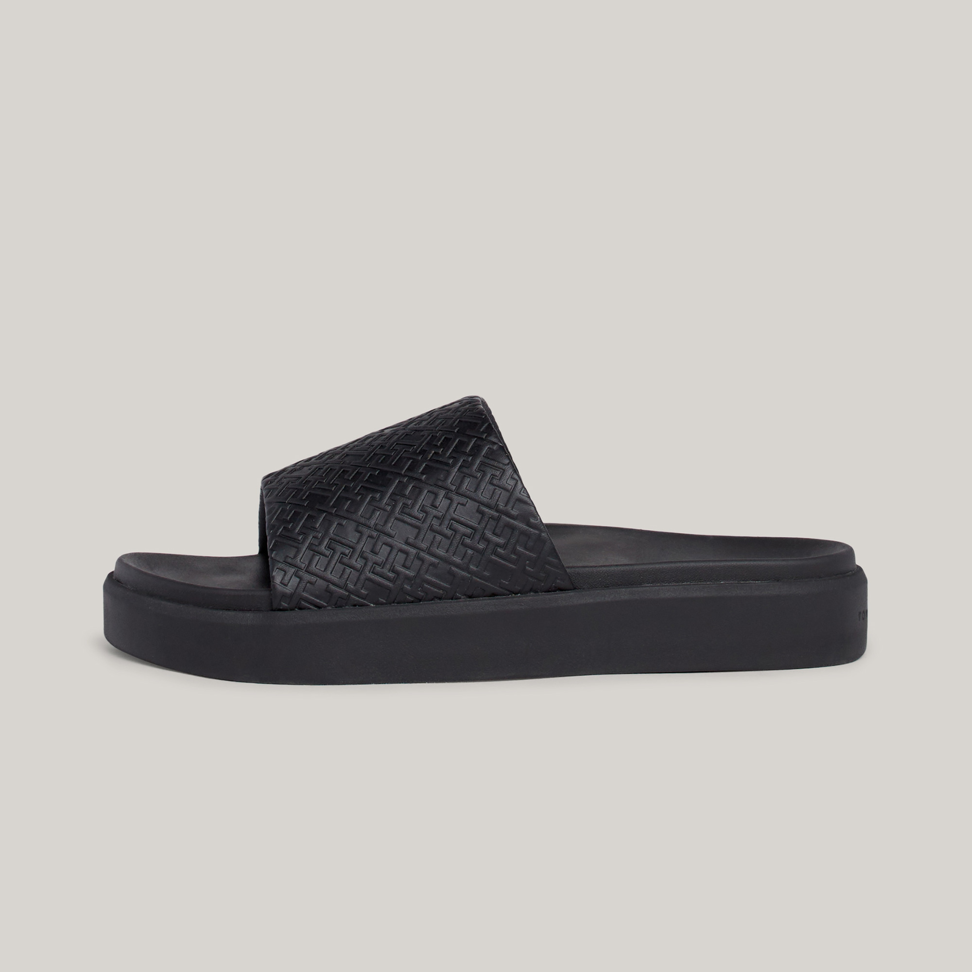 Tommy Hilfiger Kadın Siyah Ayakkabı