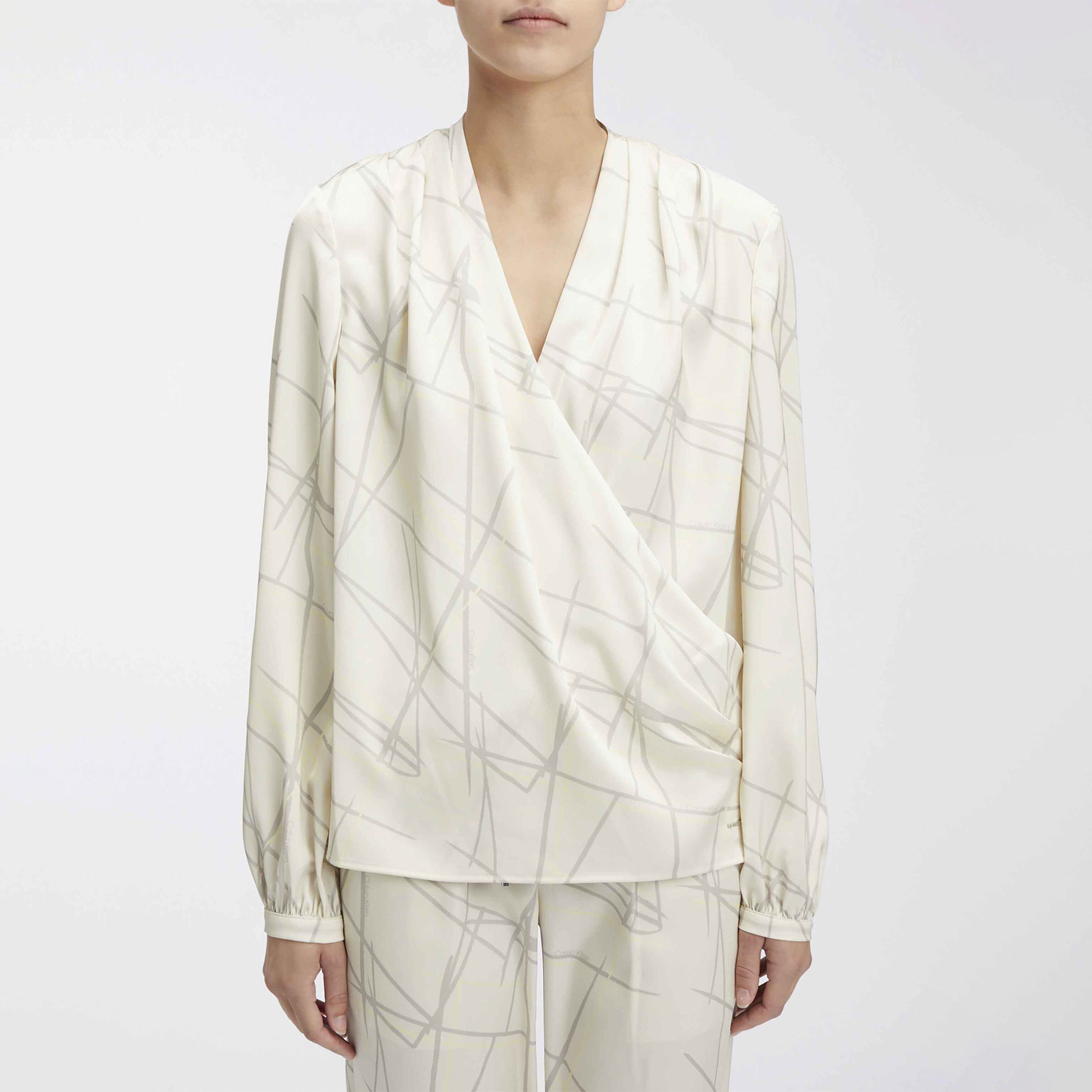 Calvin Klein Kadın Beyaz Tshirt