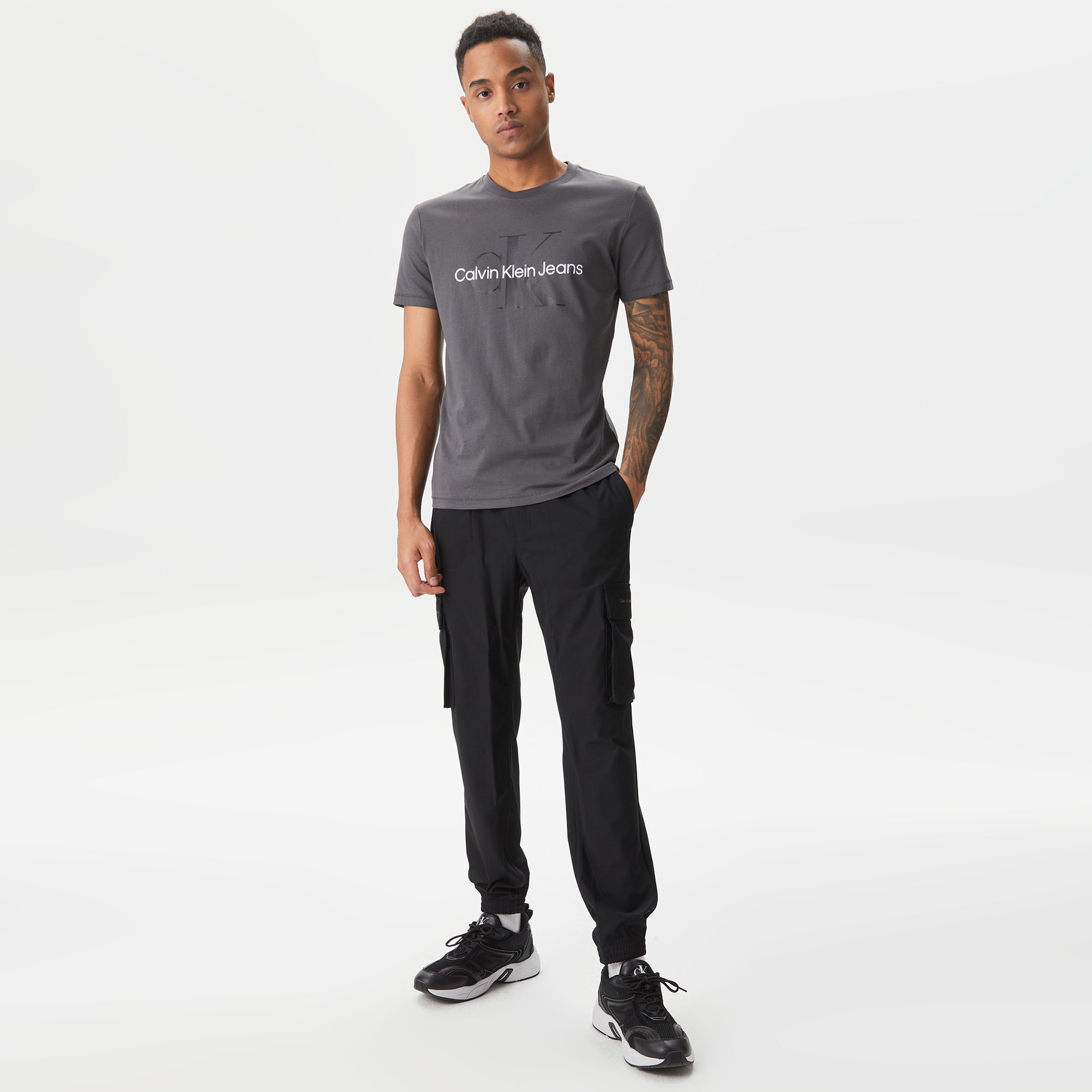 Calvin Klein Erkek Gri Tshirt