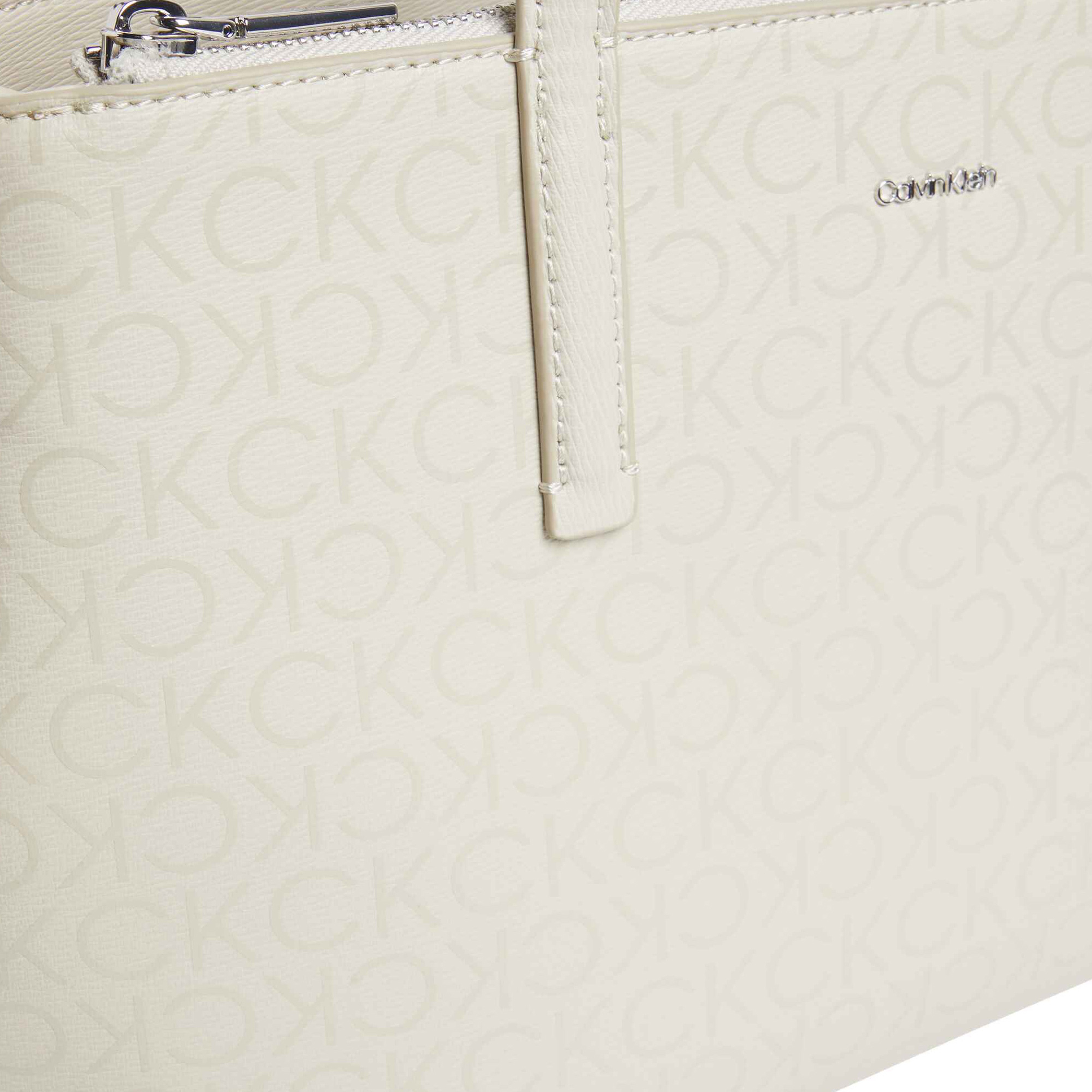 Calvin Klein Kadın Gri Çanta