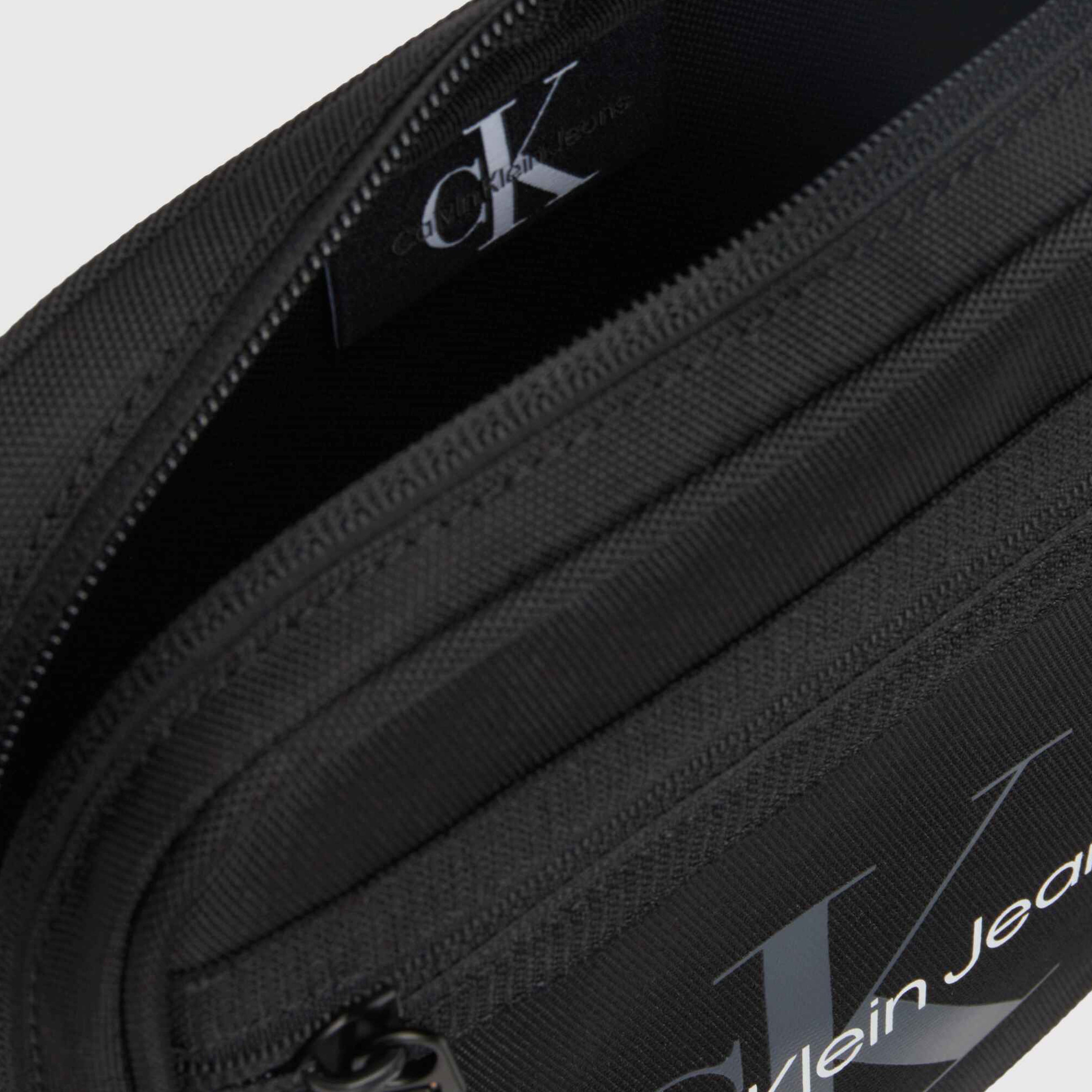 Calvin Klein Erkek Siyah Çanta