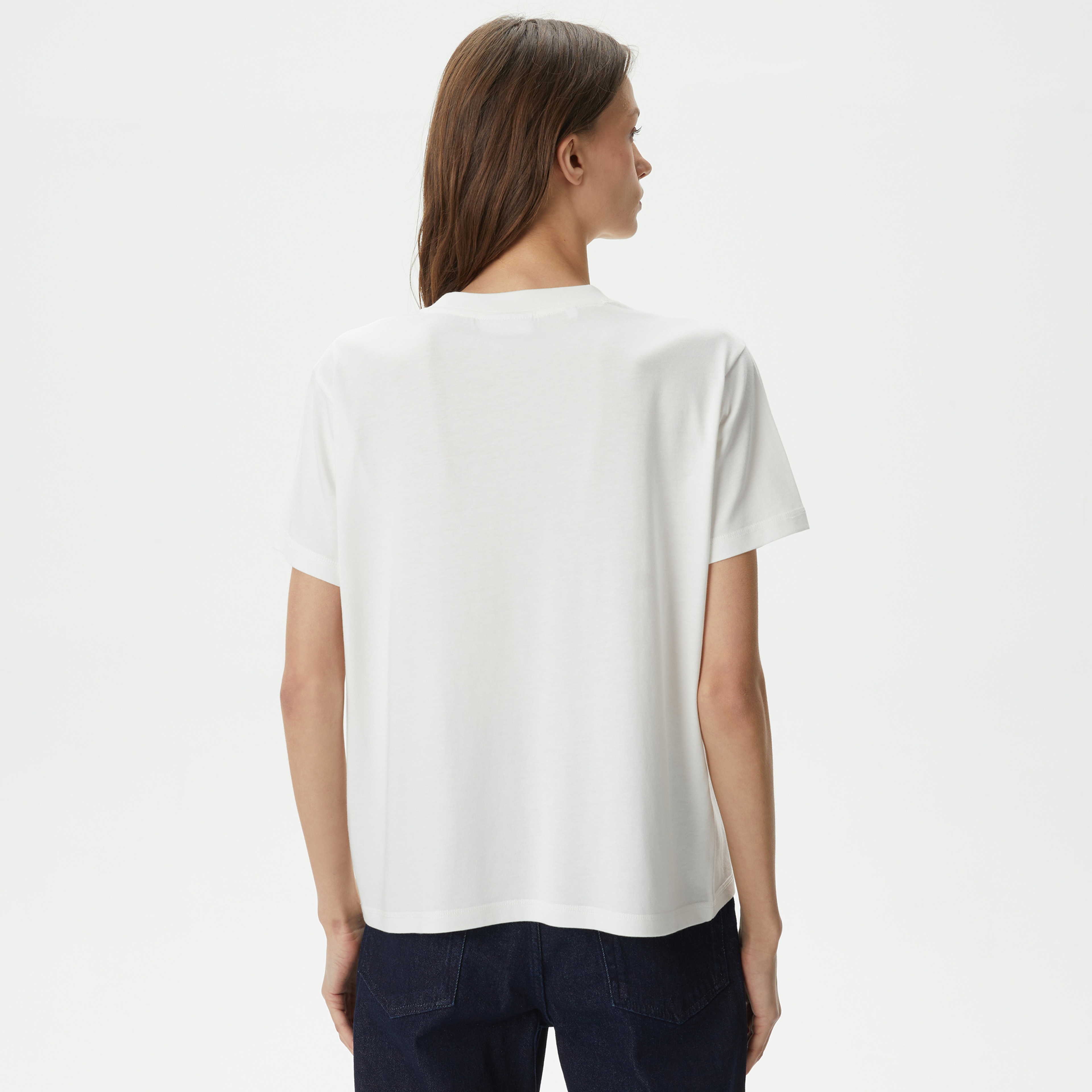 Kadın Loose Fit Bisiklet Yaka Beyaz T-Shirt