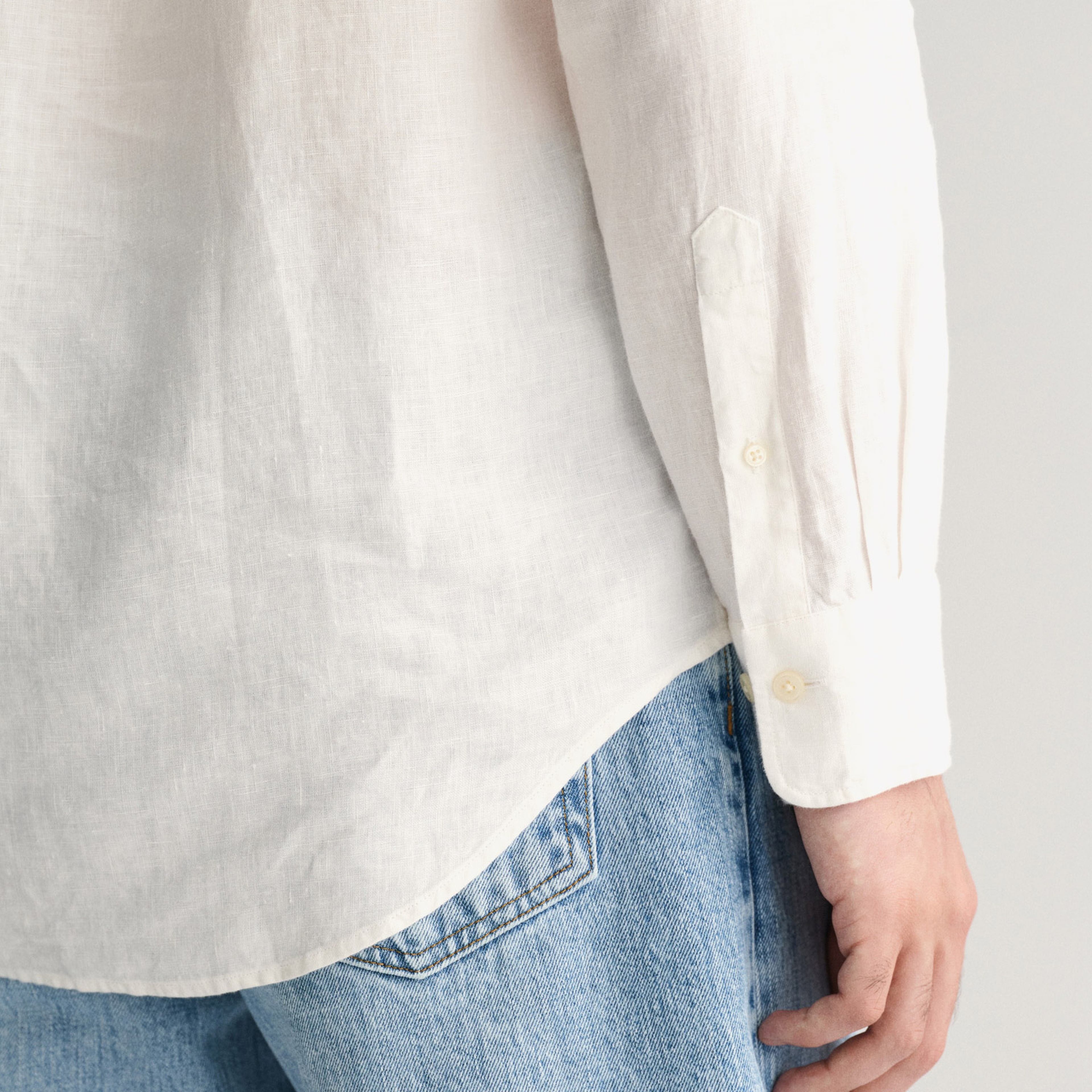 GANT Erkek Beyaz Regular Fit Düğmeli Yaka Keten Gömlek