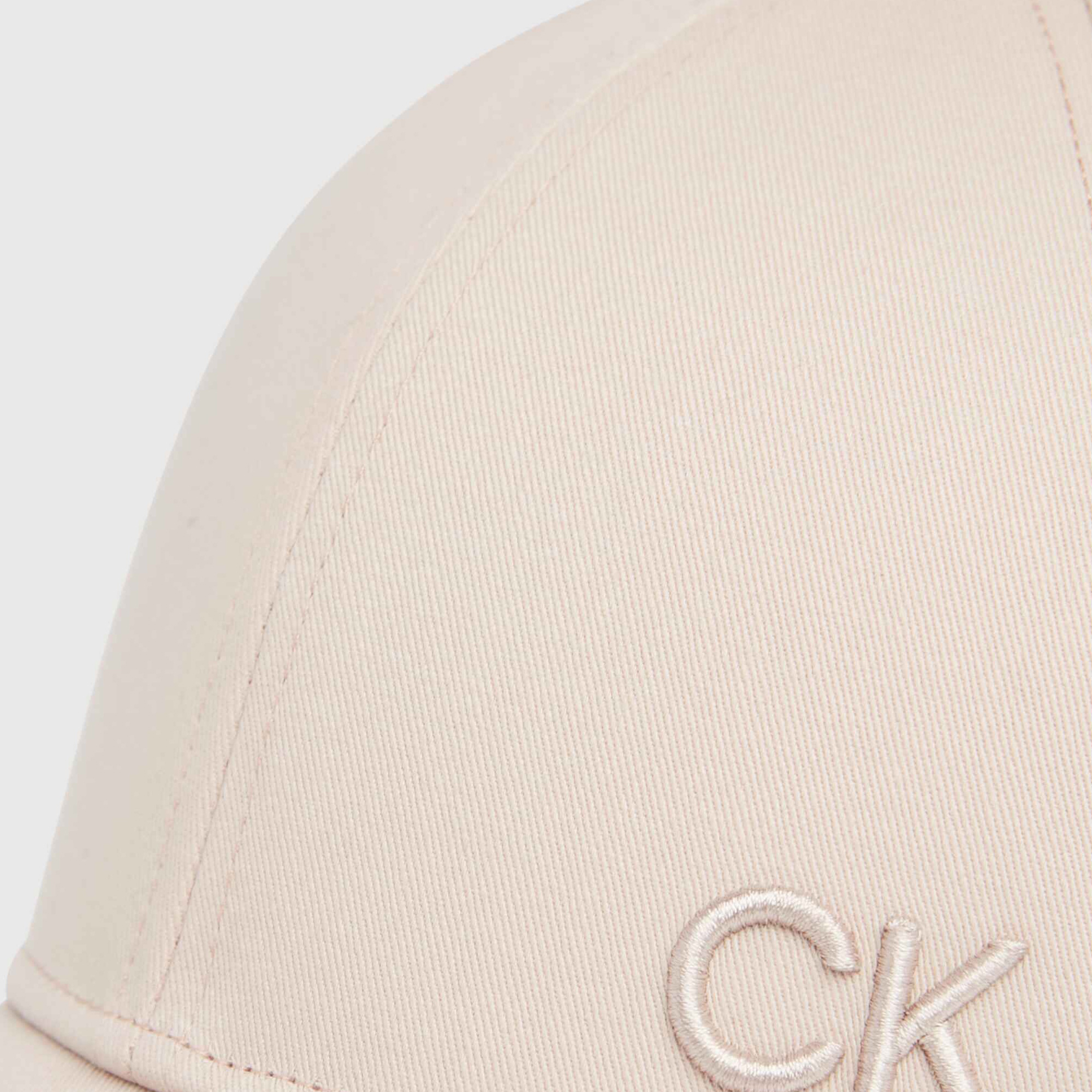 Calvin Klein Kadın Gri Şapka