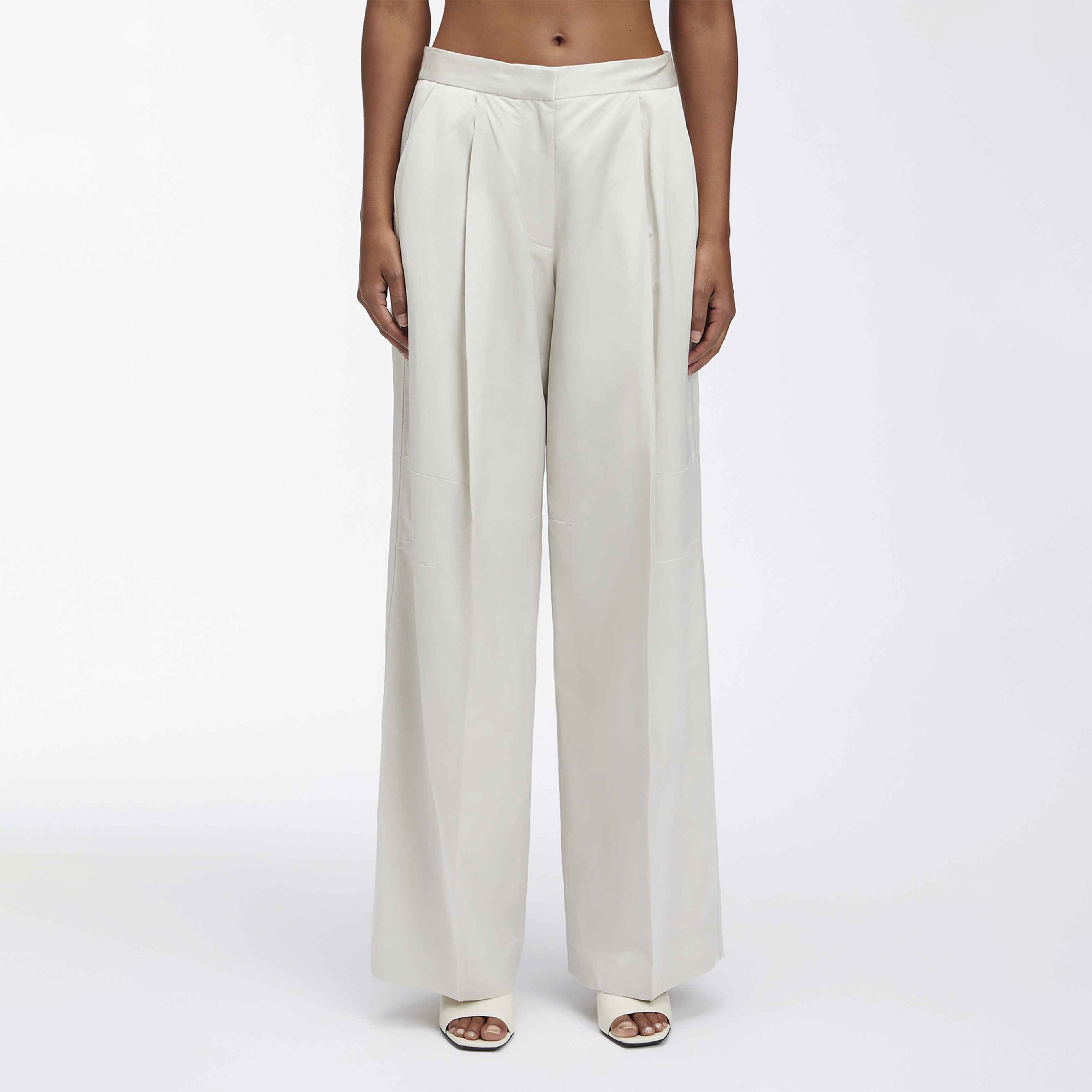 Calvin Klein Kadın Gri Pantolon