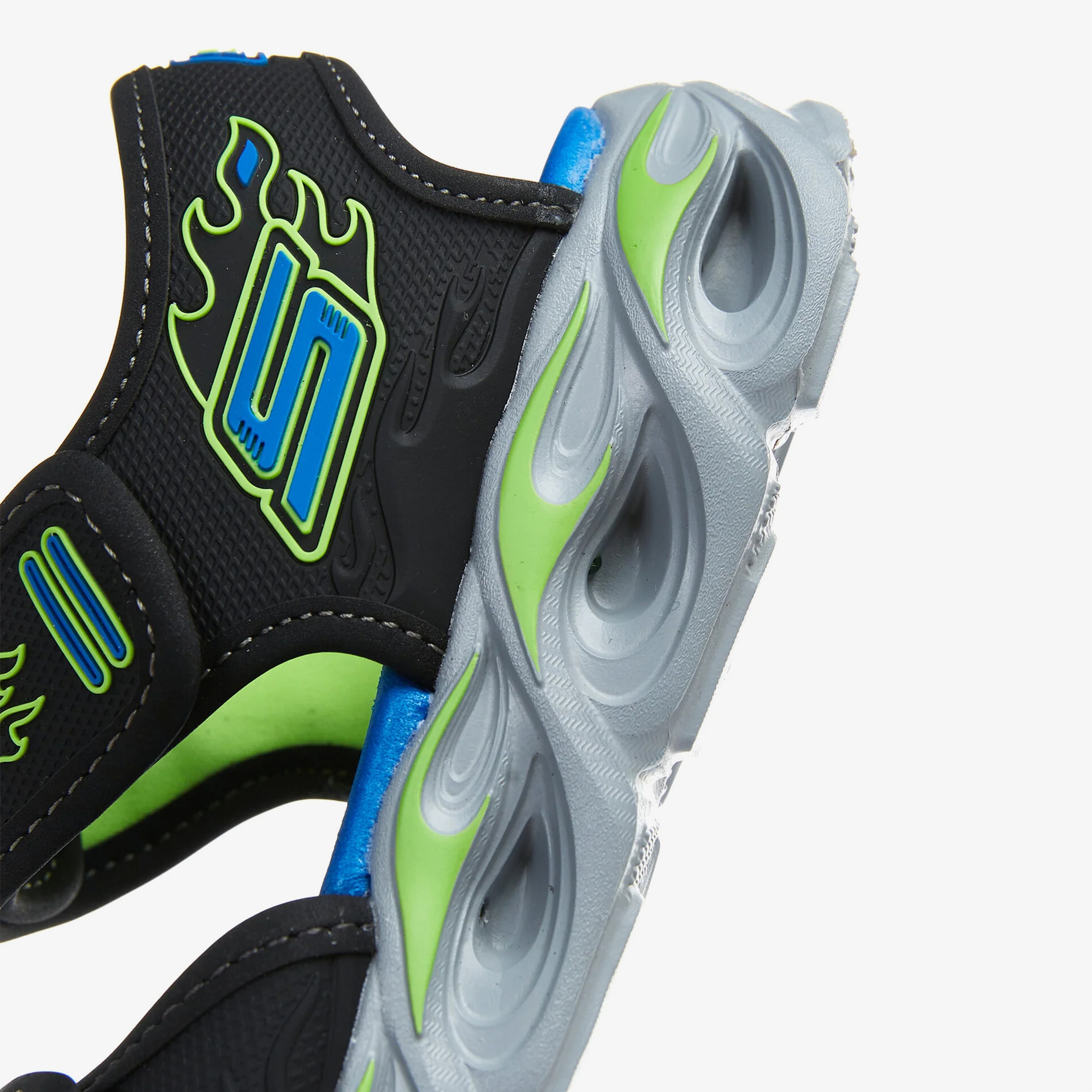 Skechers Thermo-Splash - Heat-Flo Çocuk Siyah Sandalet