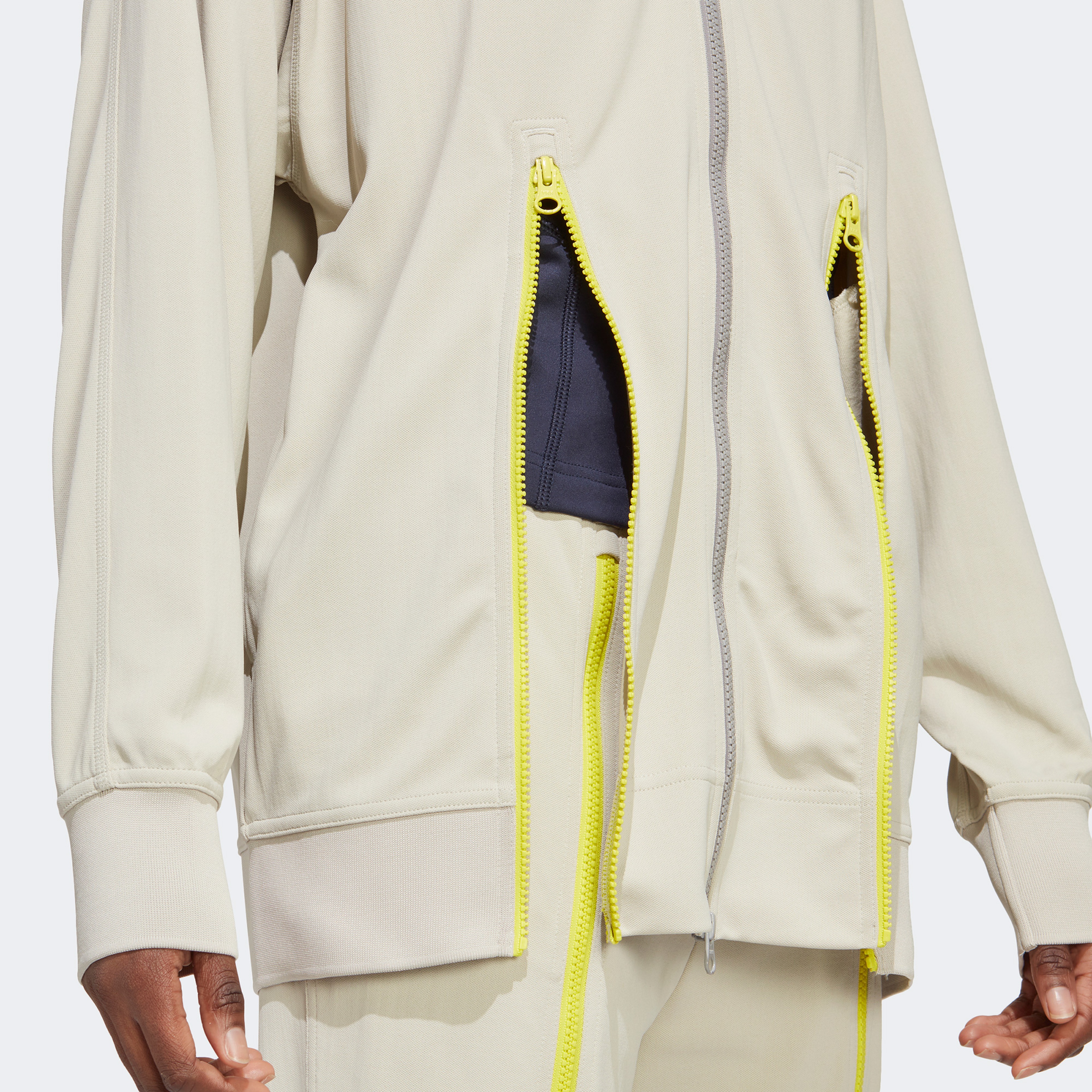 adidas by Stella McCartney TrueCasuals Sportswear Kadın Krem Eşofman Üstü