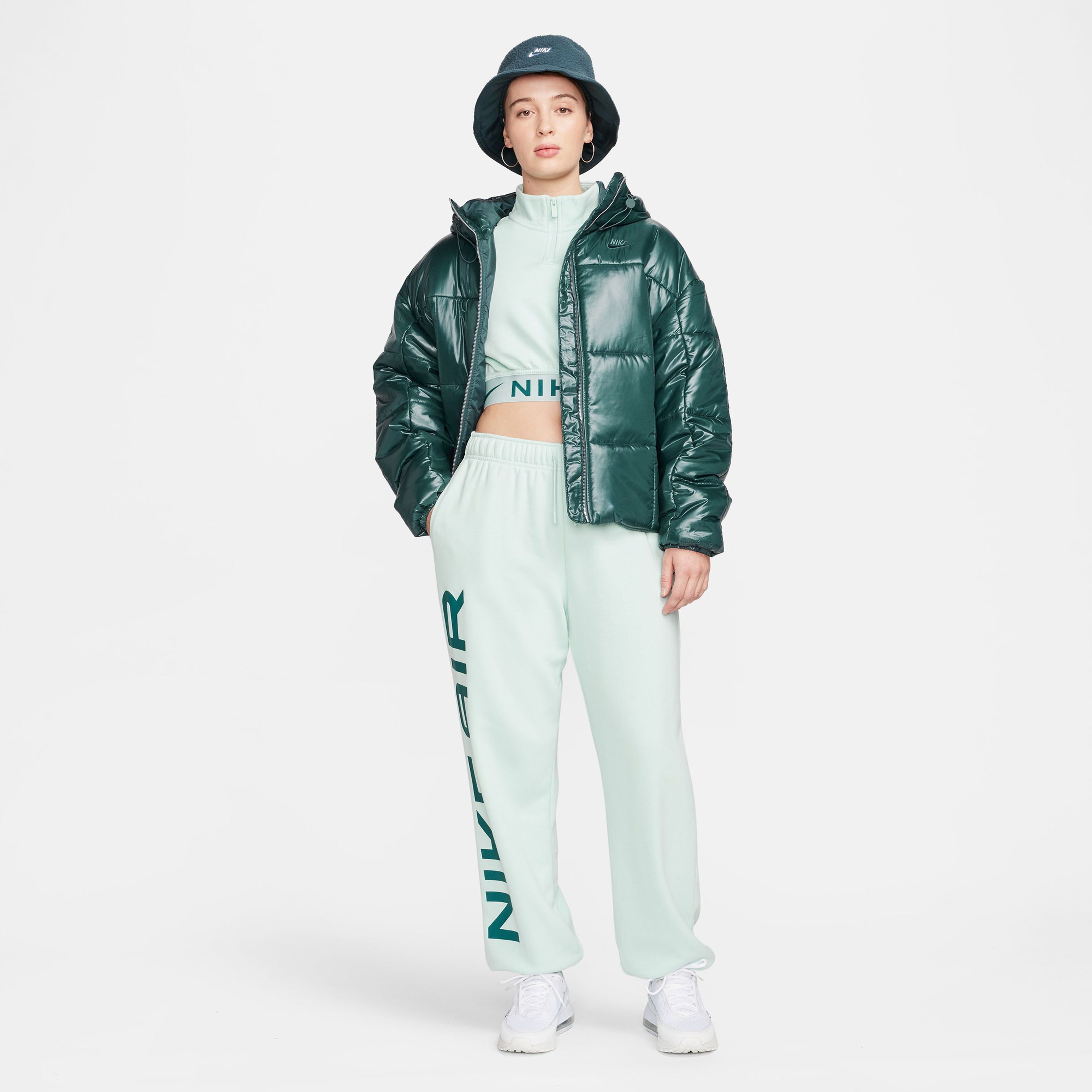 Nike Sportswear Classic Puffer Shine Kadın Yeşil Mont