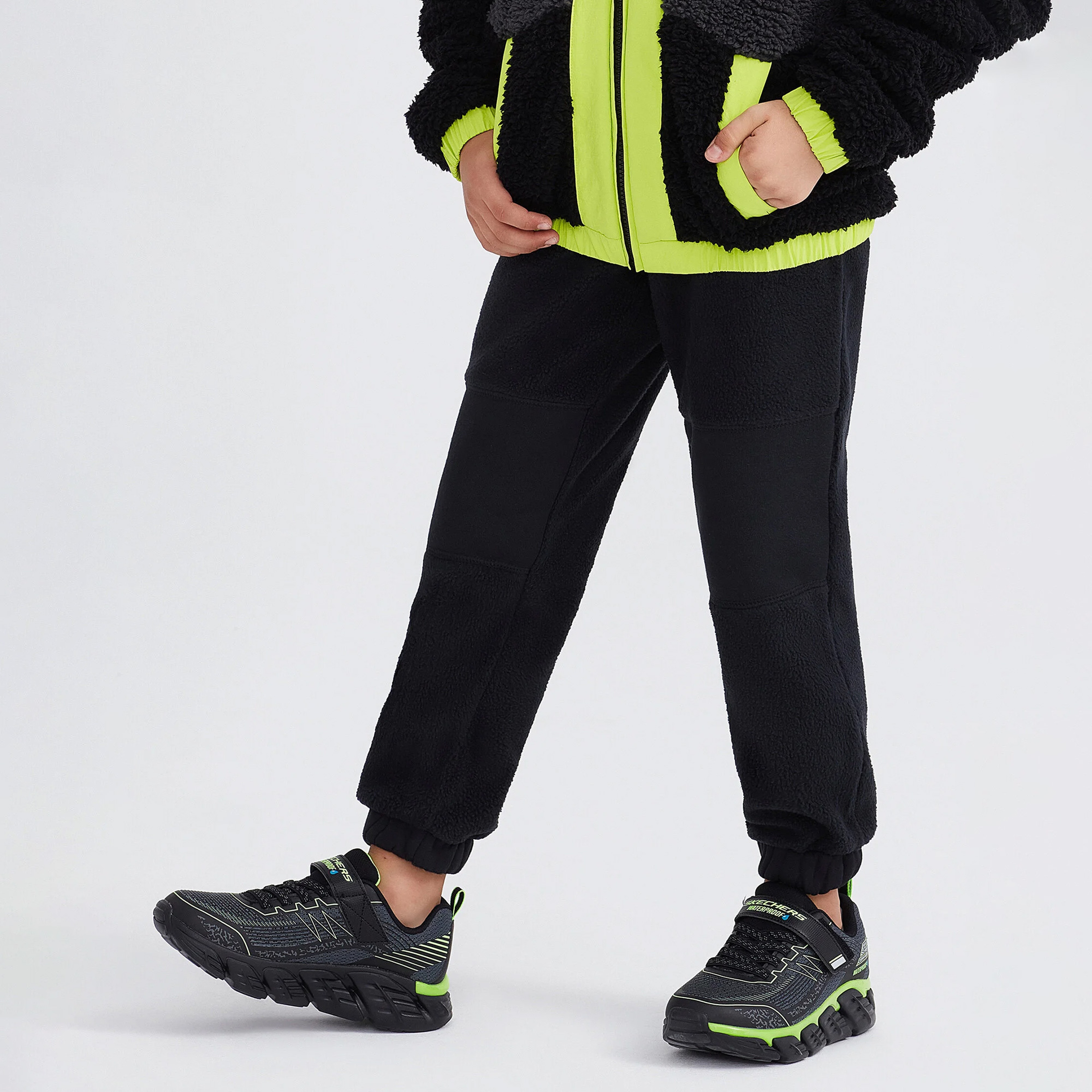 Skechers Outdoor Fleece Jogger Çocuk Siyah Eşofman Altı