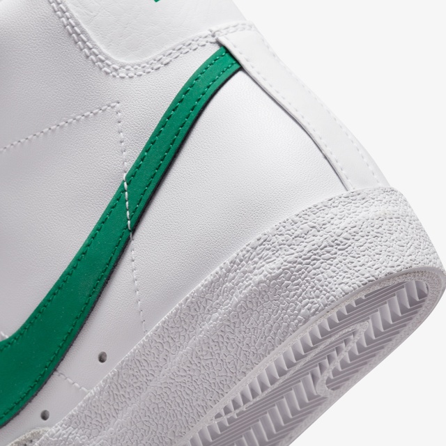 Nike Beyaz Nike Blazer Mid Ayakkabı