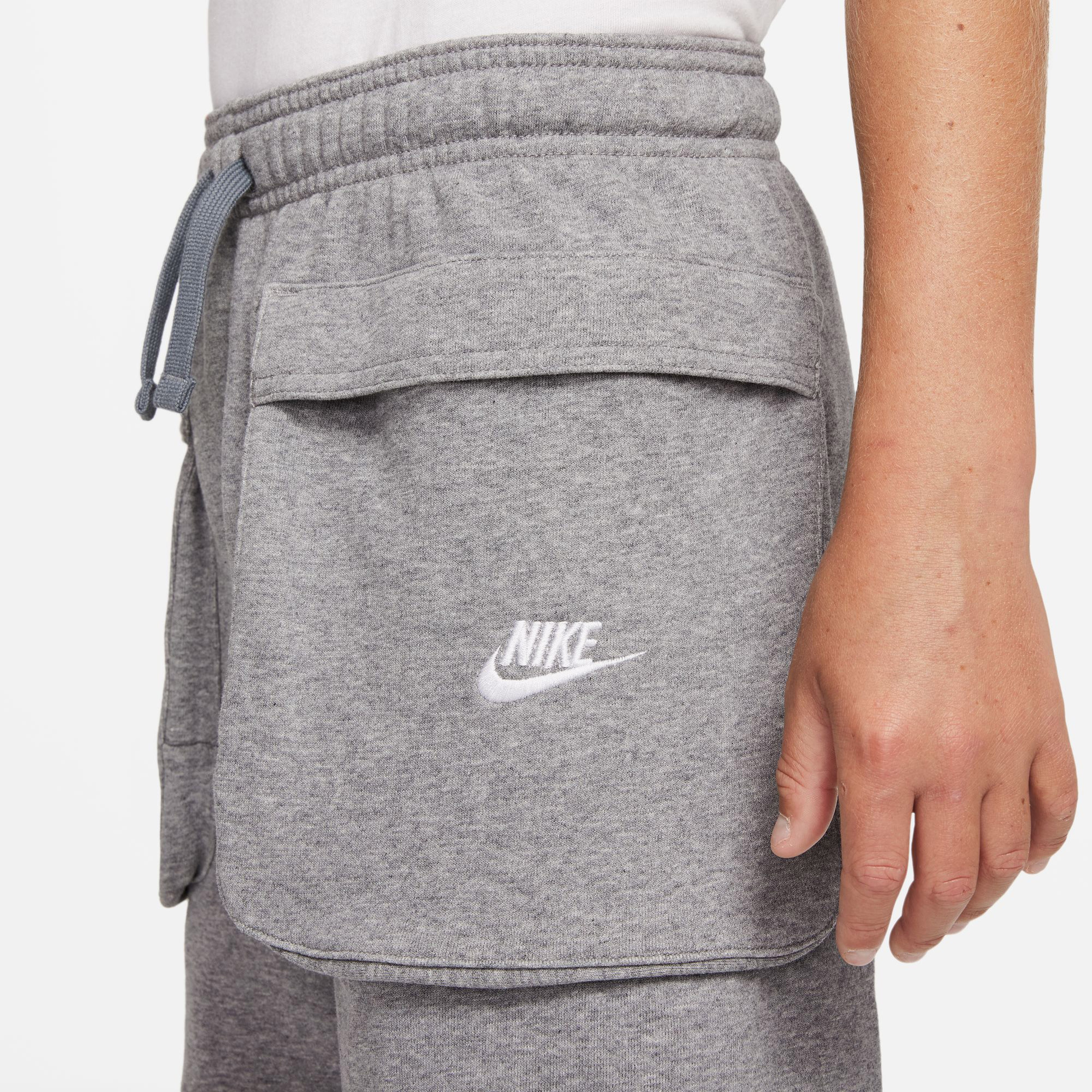 Nike Sportswear Club Cargo Çocuk Gri Şort