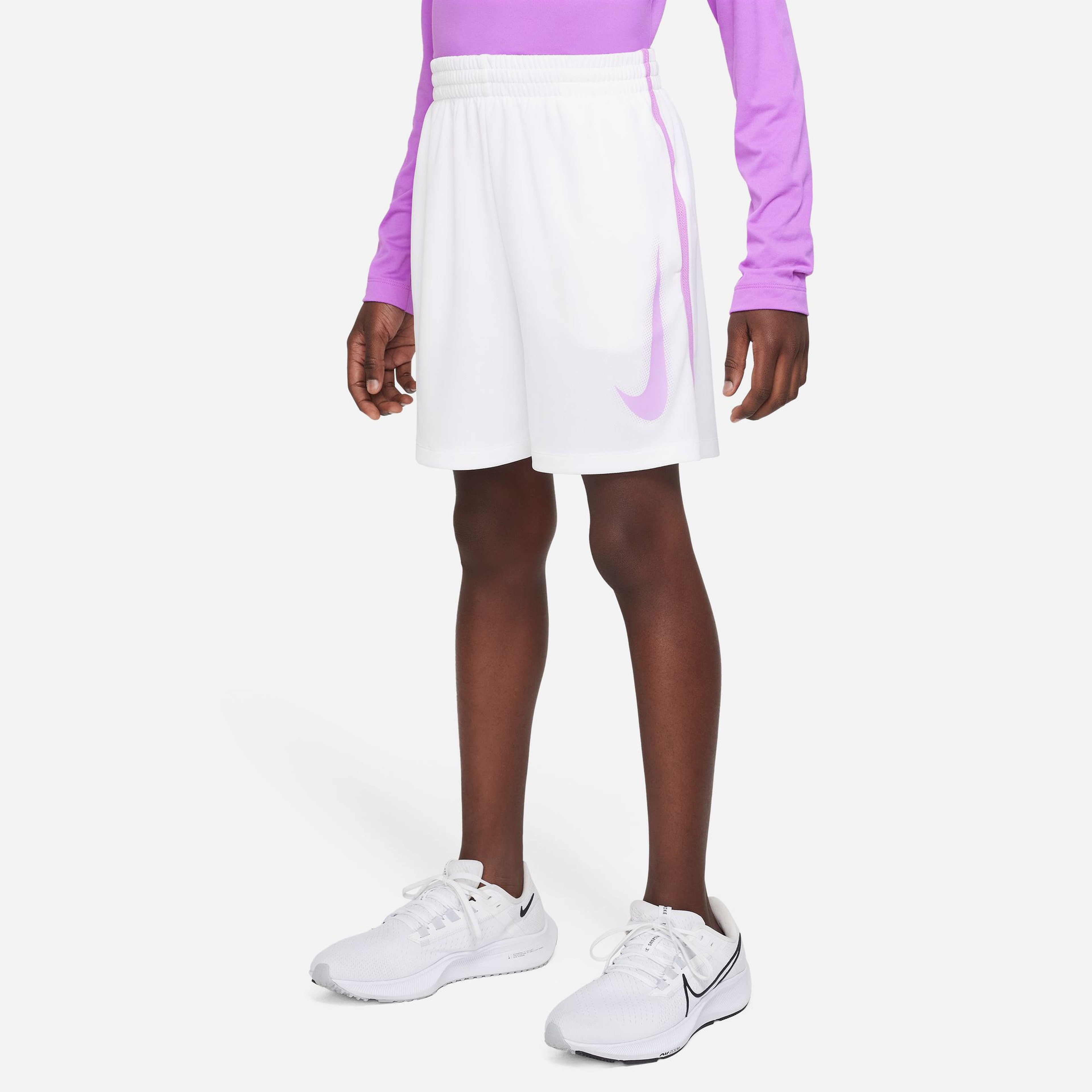 Nike Dri-Fit Multi Çocuk Beyaz Şort