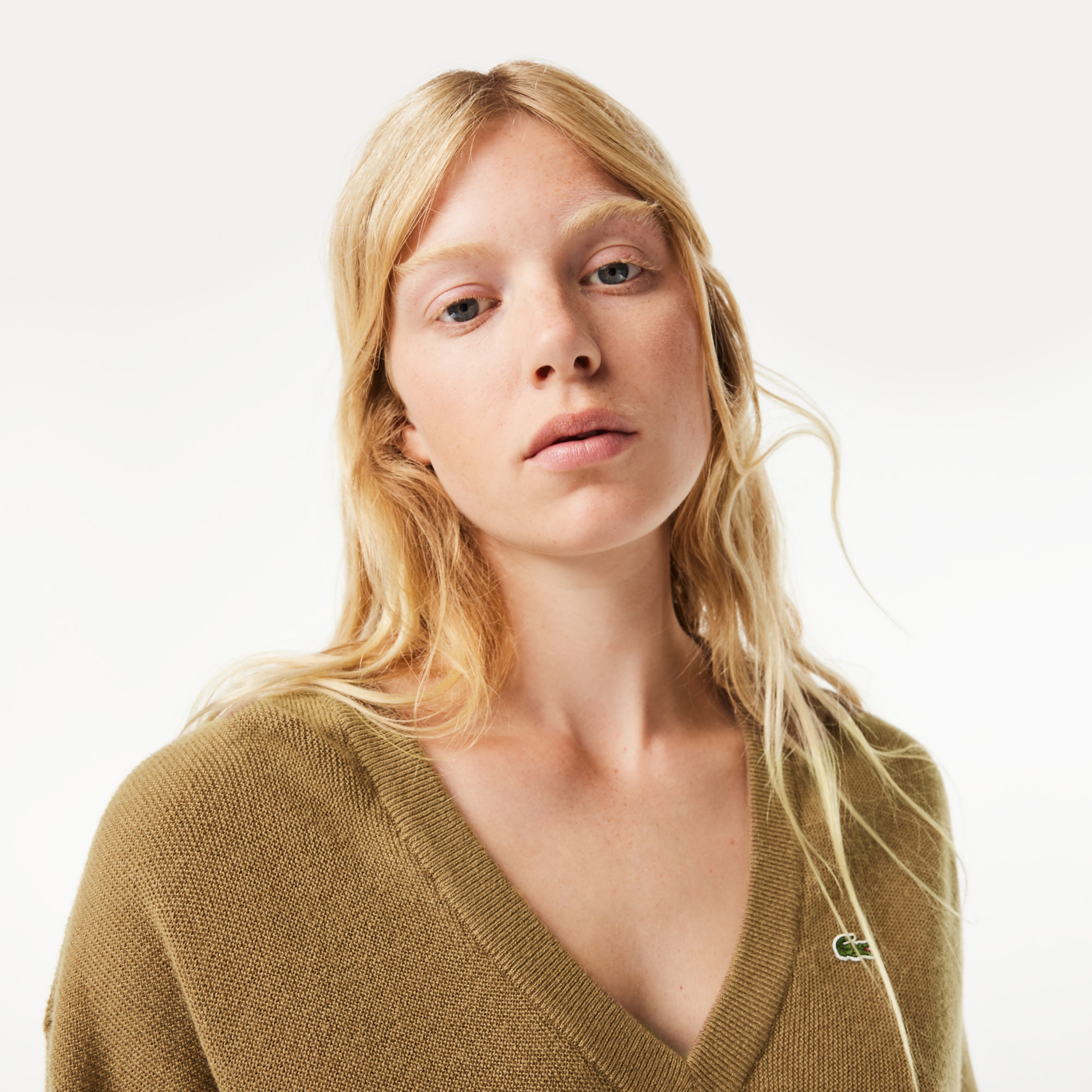 Kadın Relaxed Fit V Yaka Yün Kahverengi Kazak