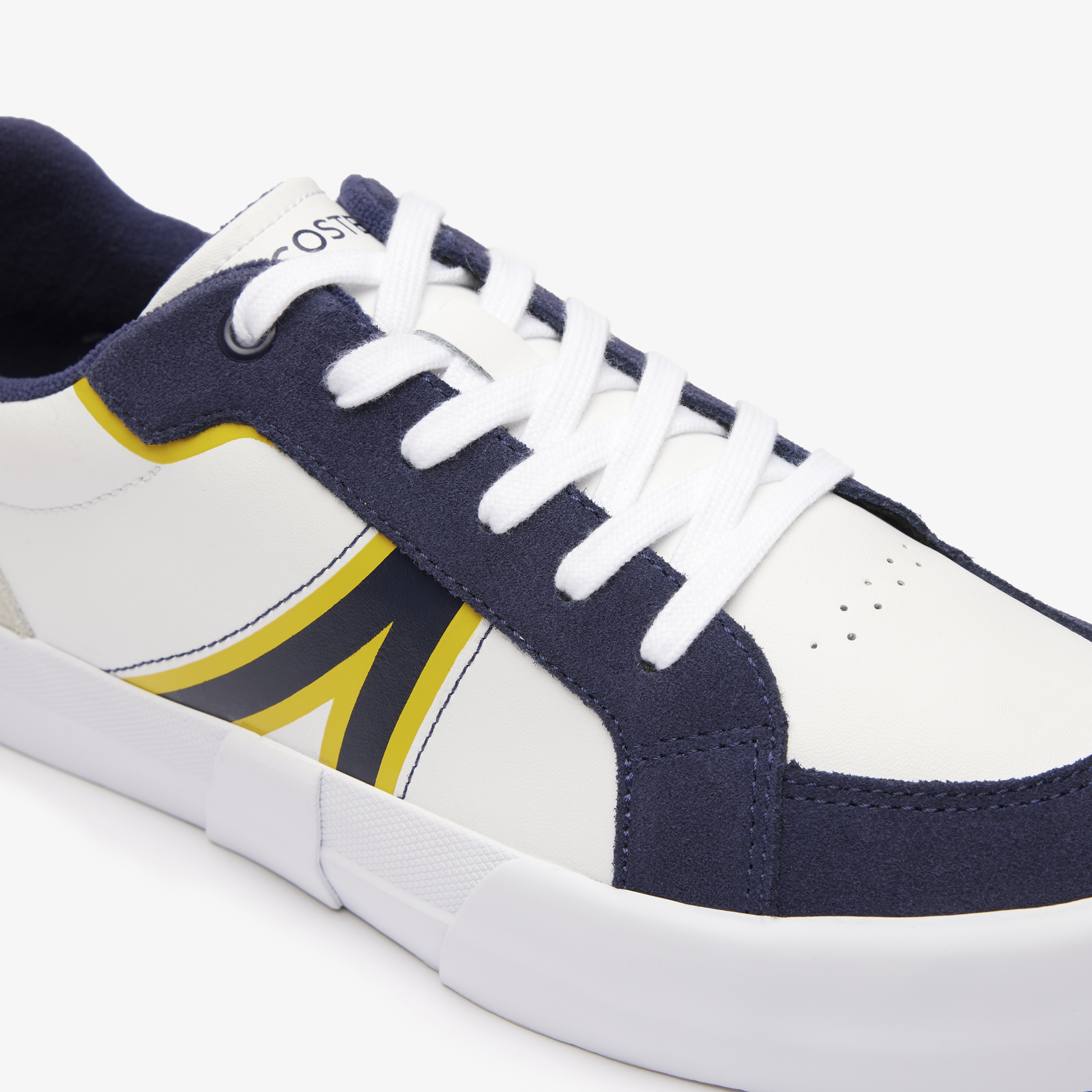 Lacoste L004 Erkek Beyaz Sneaker