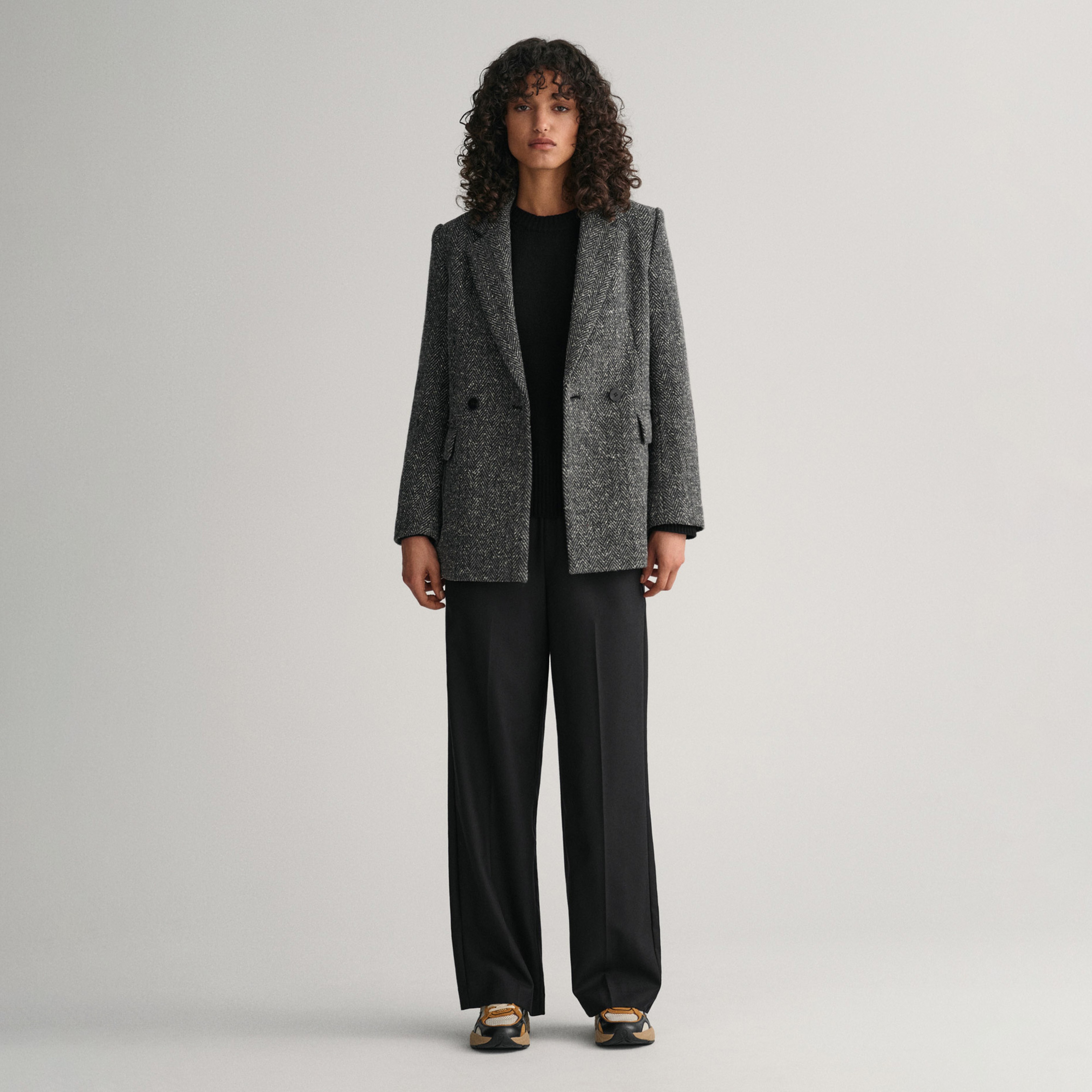 GANT Kadın Siyah Relaxed Fit Pantolon