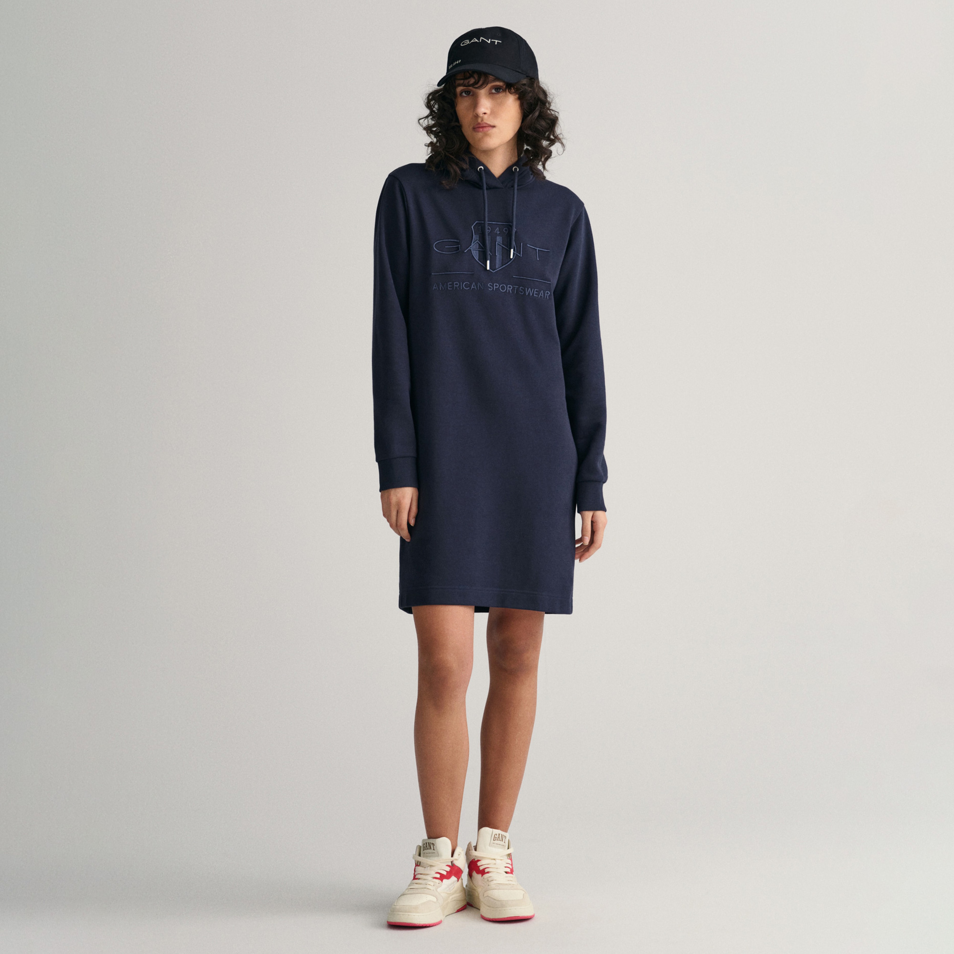 GANT Kadın Lacivert Regular Fit Kapüşonlu Logolu Elbise