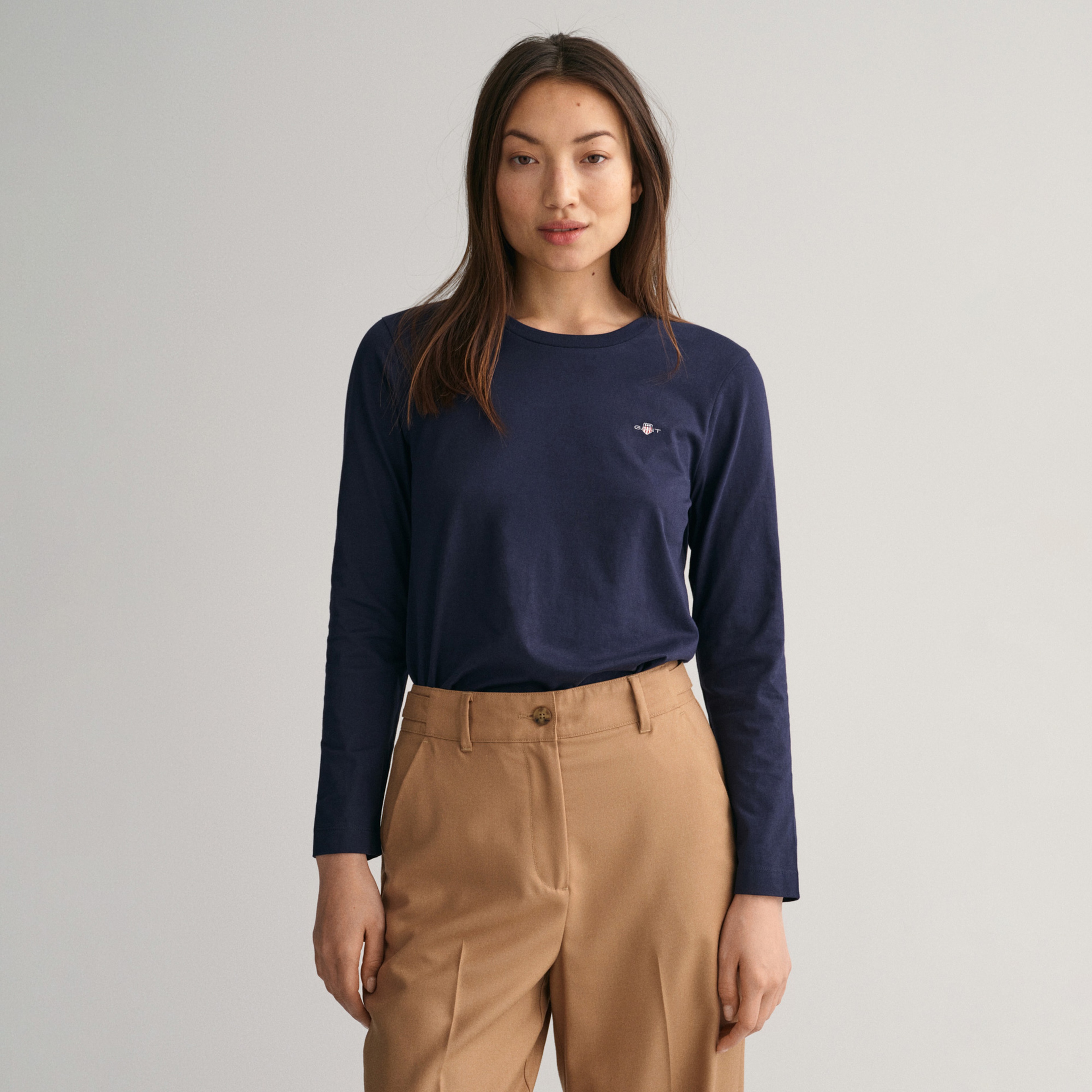 GANT Kadın Lacivert Regular Fit Bisiklet Yaka T-Shirt