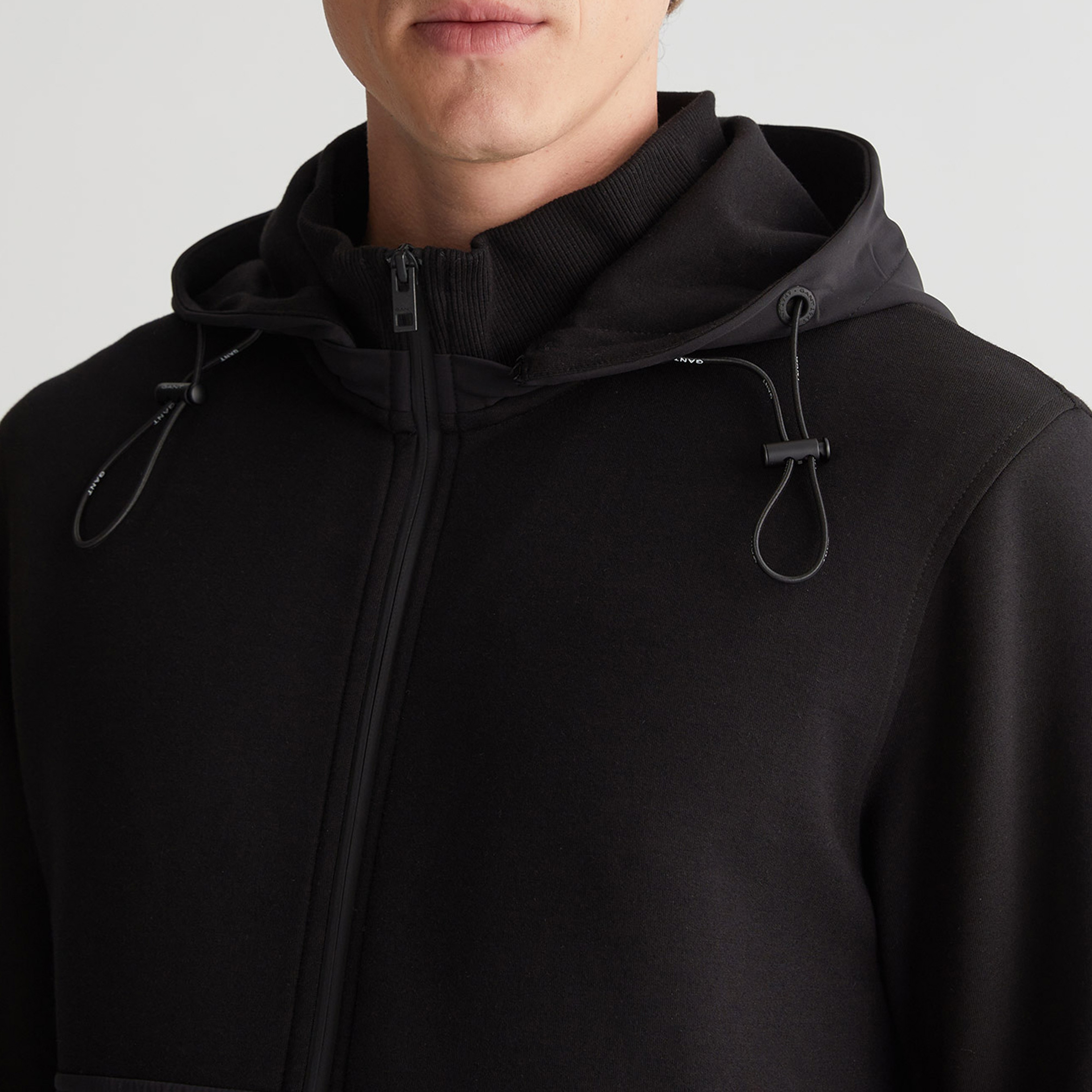 GANT Erkek Siyah Regular Fit Fermuarlı Sweatshirt