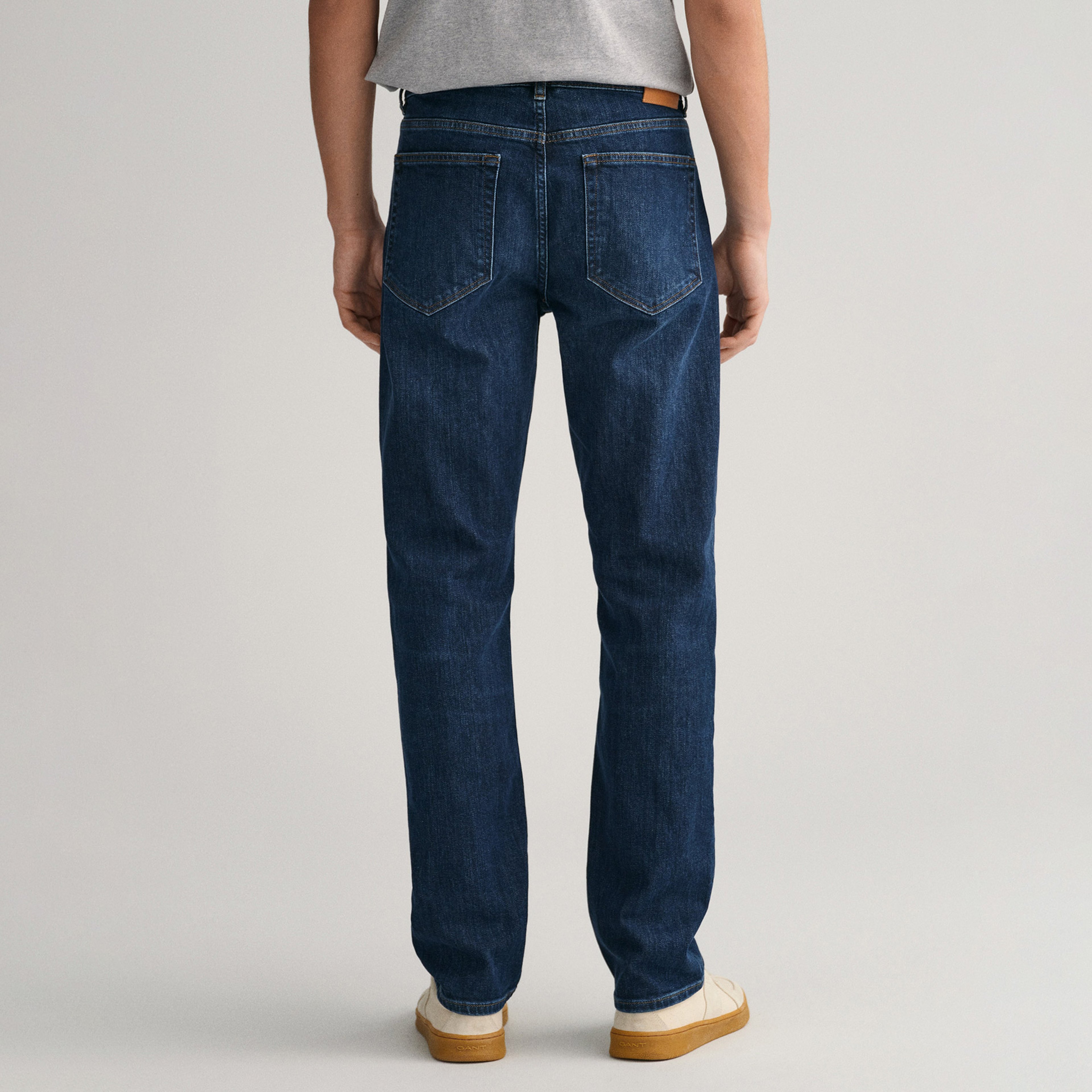 GANT Erkek Lacivert Regular Fit Jean