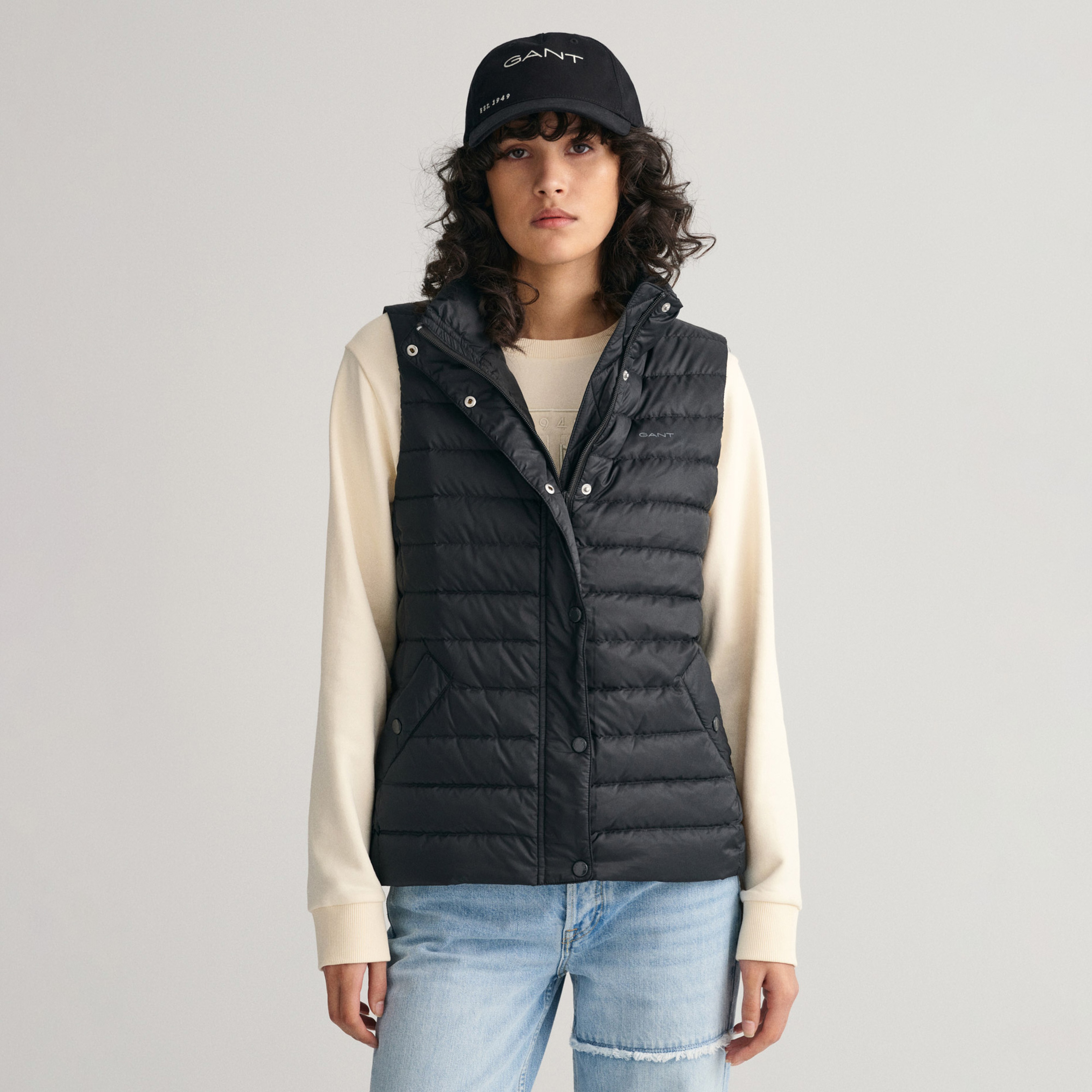 GANT Kadın Siyah Regular Fit Dik Yaka Kapitone Yelek