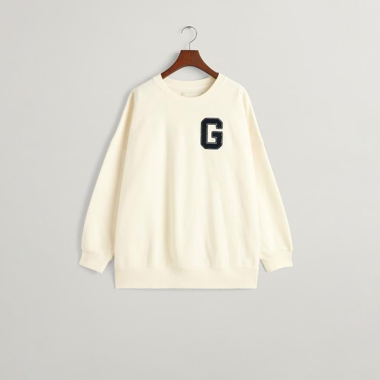 GANT Kadın Krem Oversize Fit Bisiklet Yaka Logolu Sweatshirt