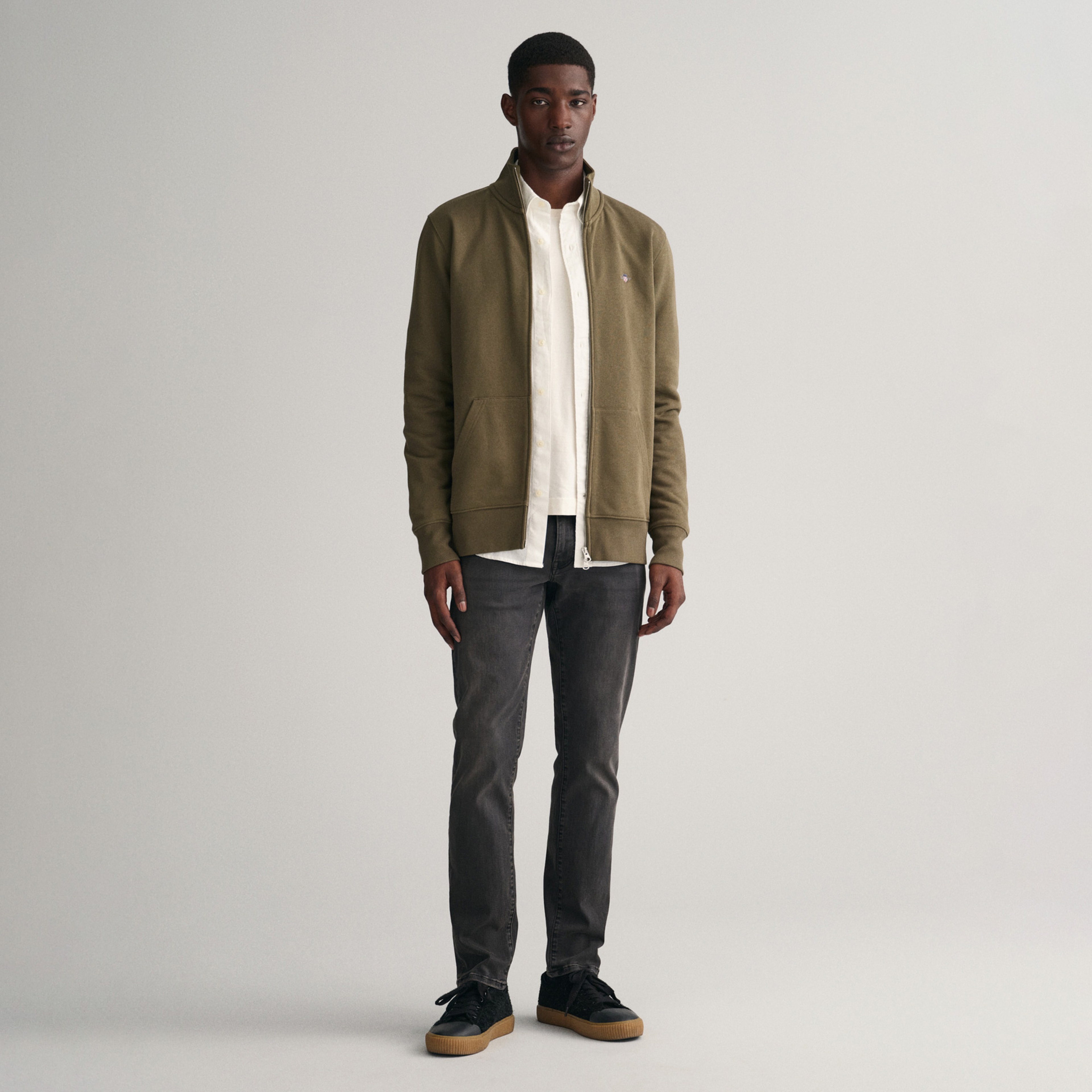 GANT Erkek Siyah Extra Slim Fit Active Recover Jean