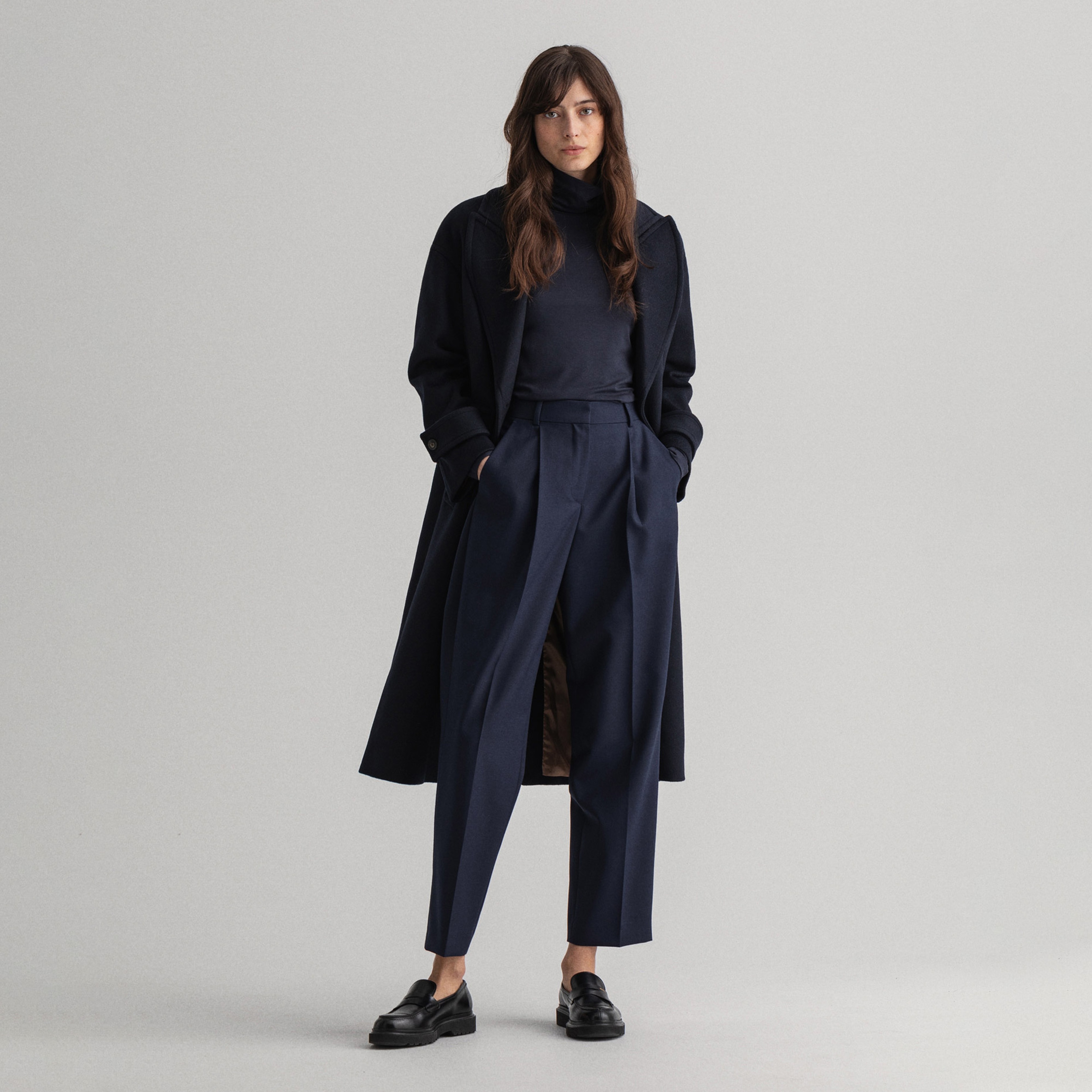 GANT Kadın Lacivert Regular Fit T-Shirt