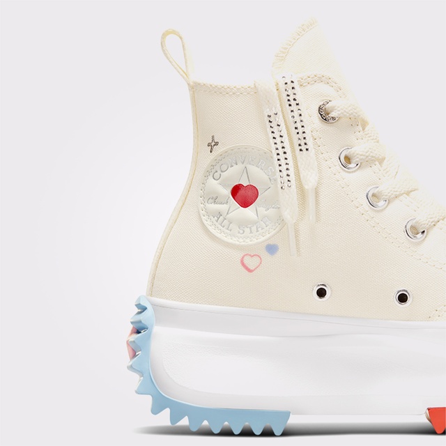Converse Krem Converse Run Star Hike Platform Y2K Heart Unisex Sneaker
