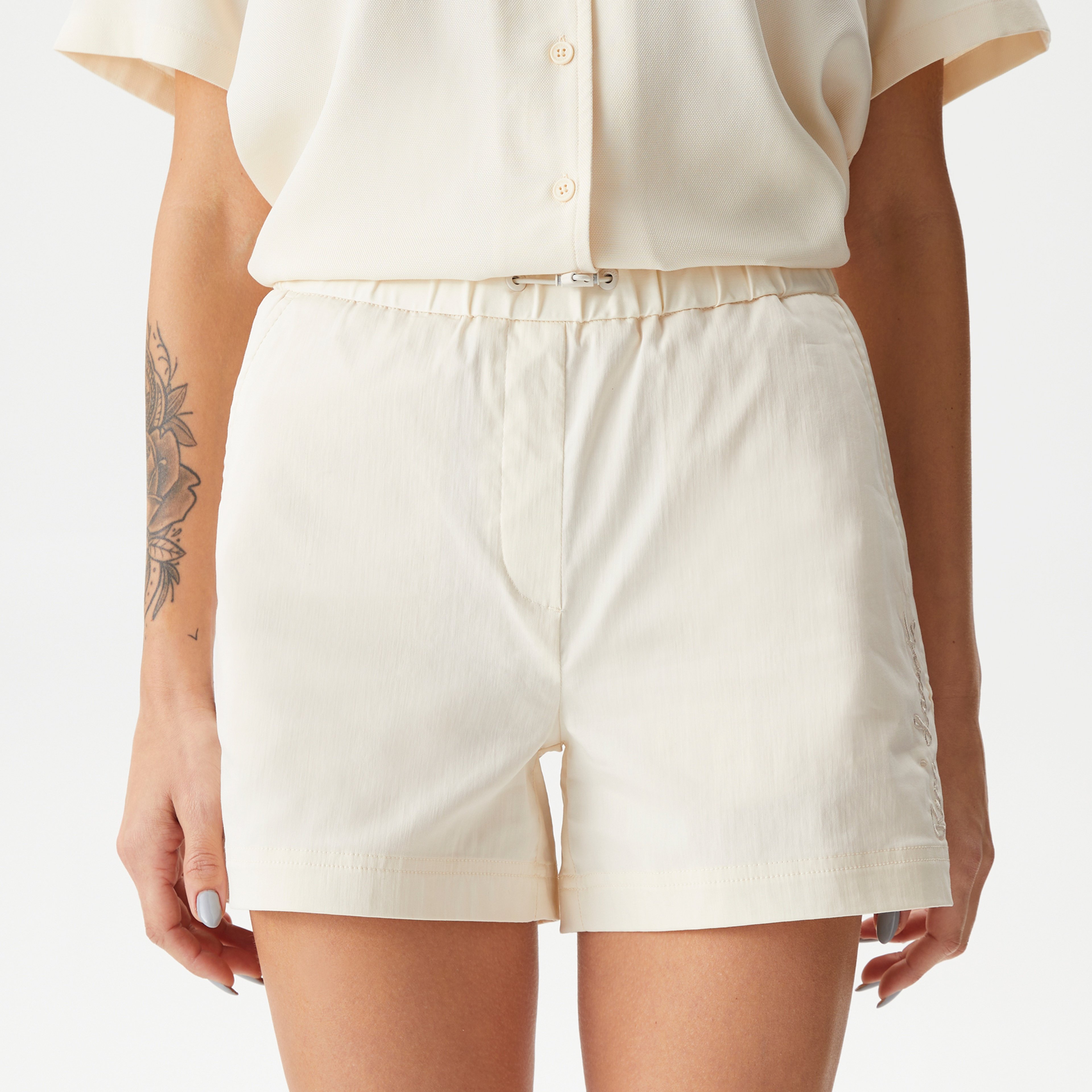 Kadın Regular Fit Beyaz Şort