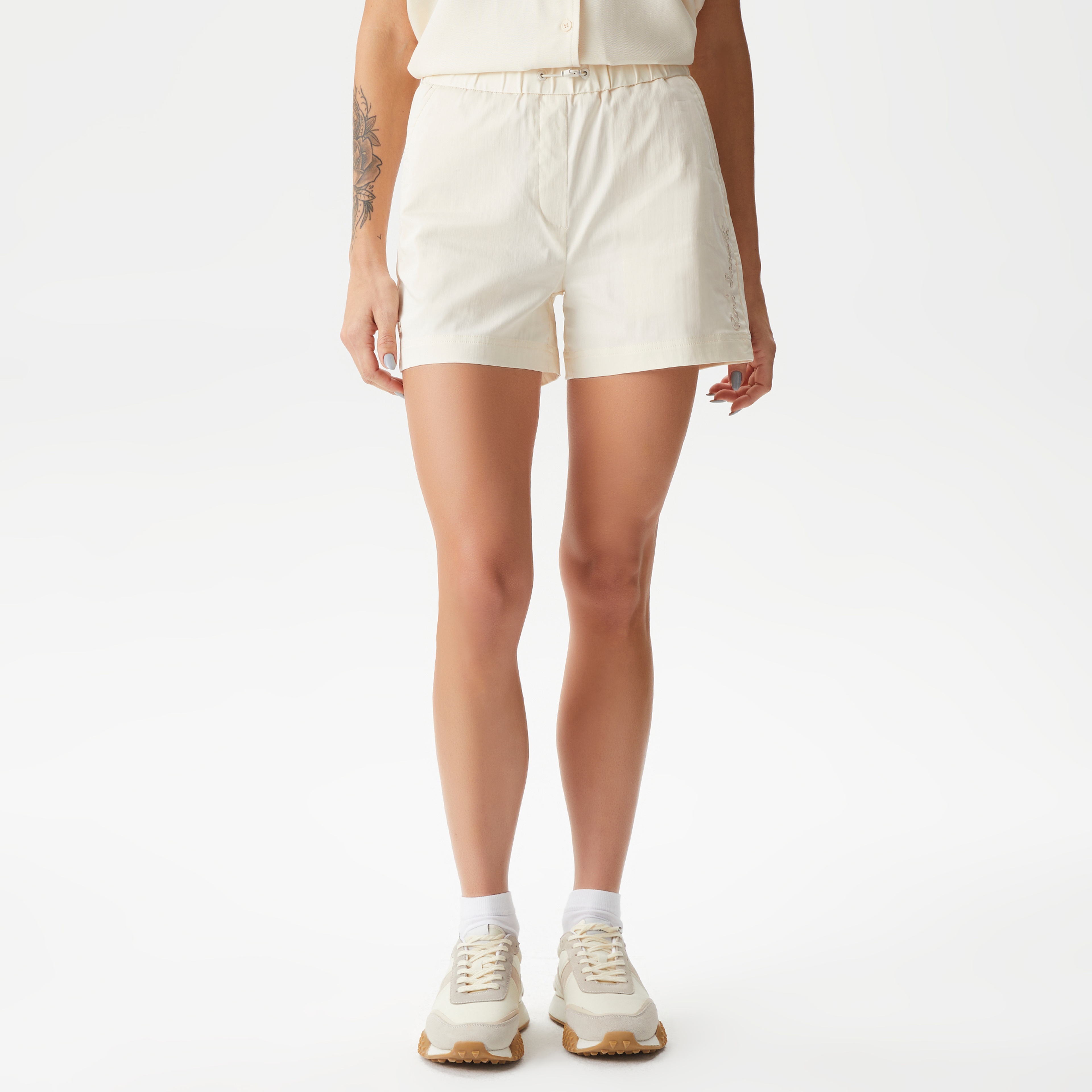 Kadın Regular Fit Beyaz Şort