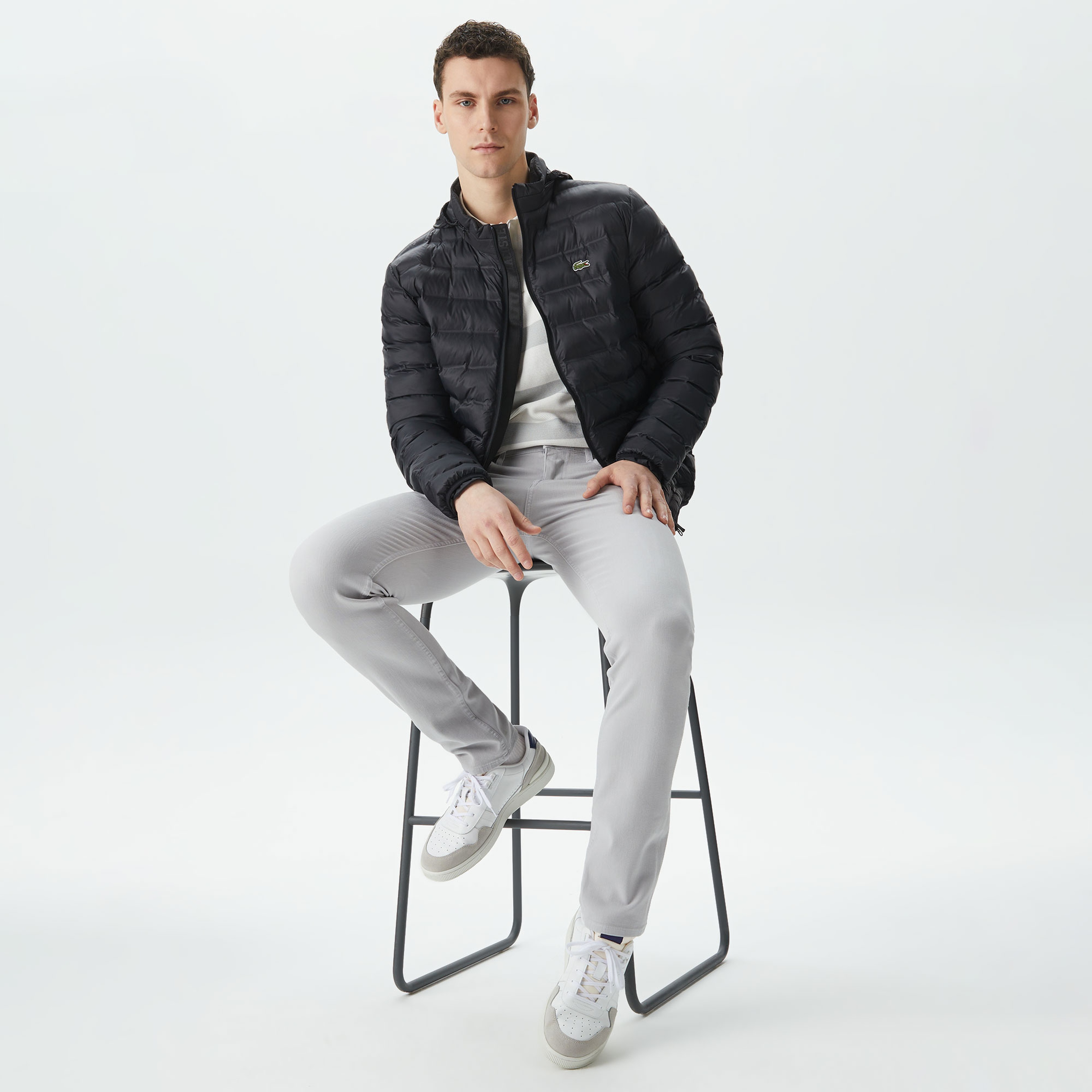 Erkek Kapüşonlu Siyah Mont