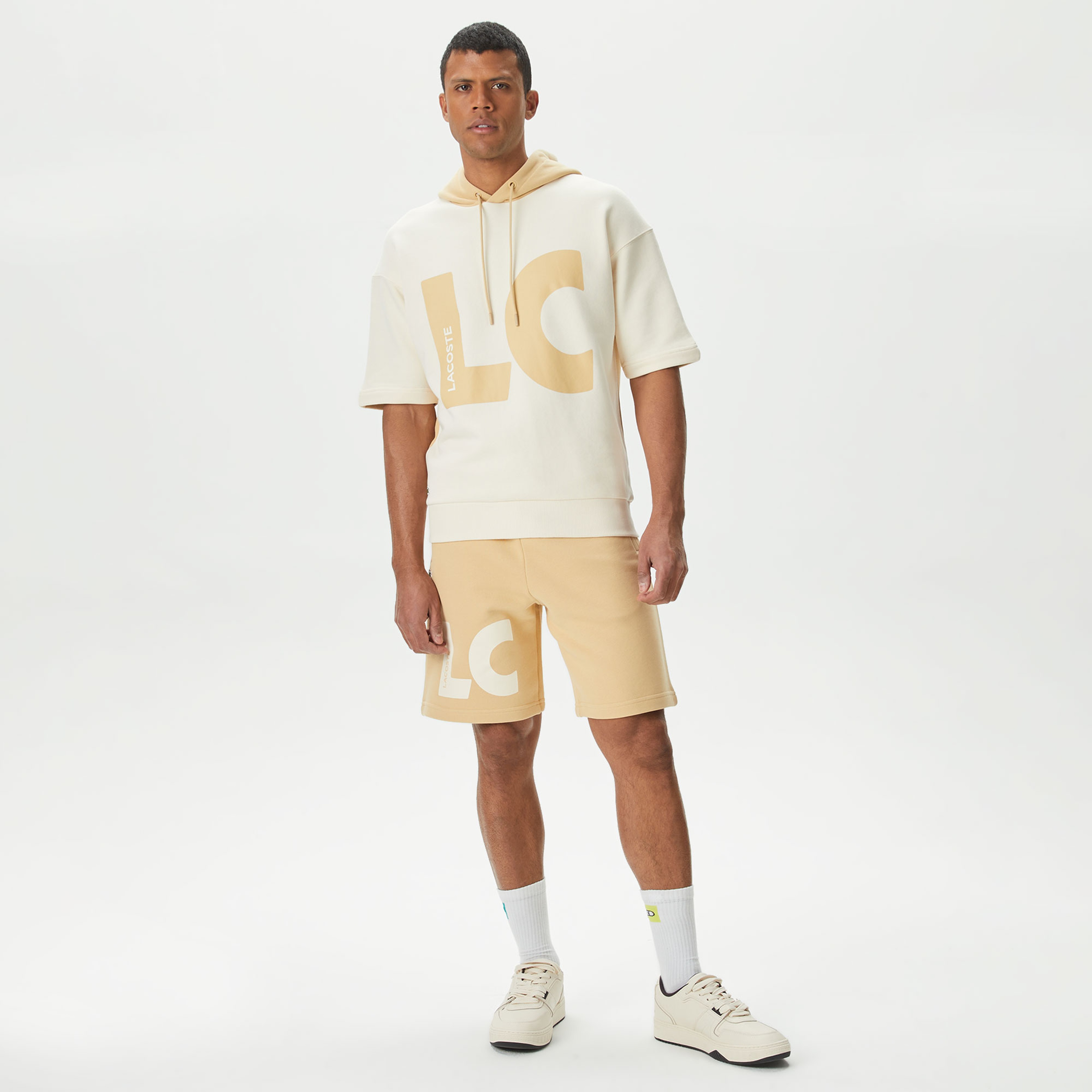 Erkek Relaxed Fit Baskılı Bej Şort