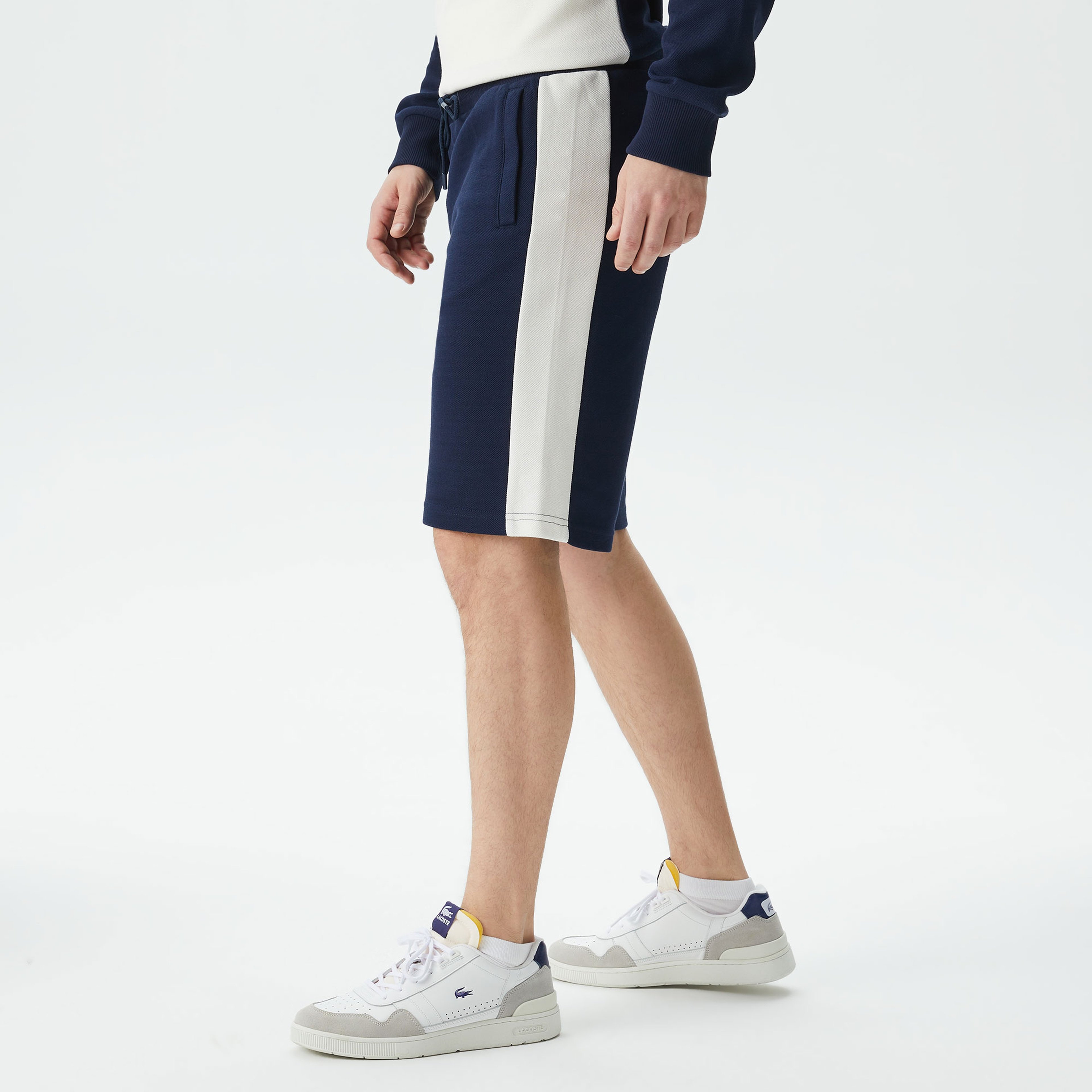 Erkek Relaxed Fit Renk Bloklu Lacivert Şort