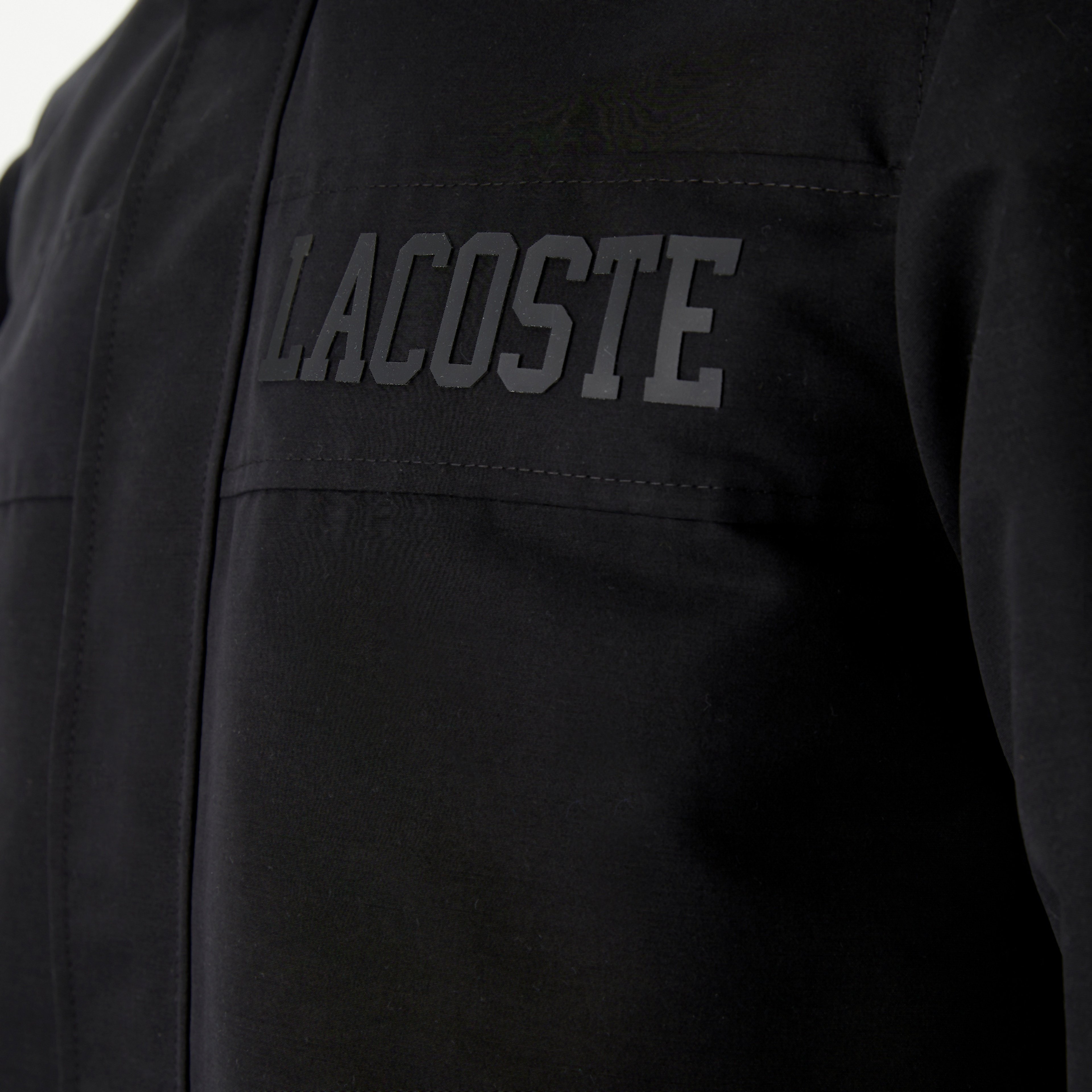 Erkek Kapüşonlu Siyah Çıkarılabilir Yelek Detaylı Mont