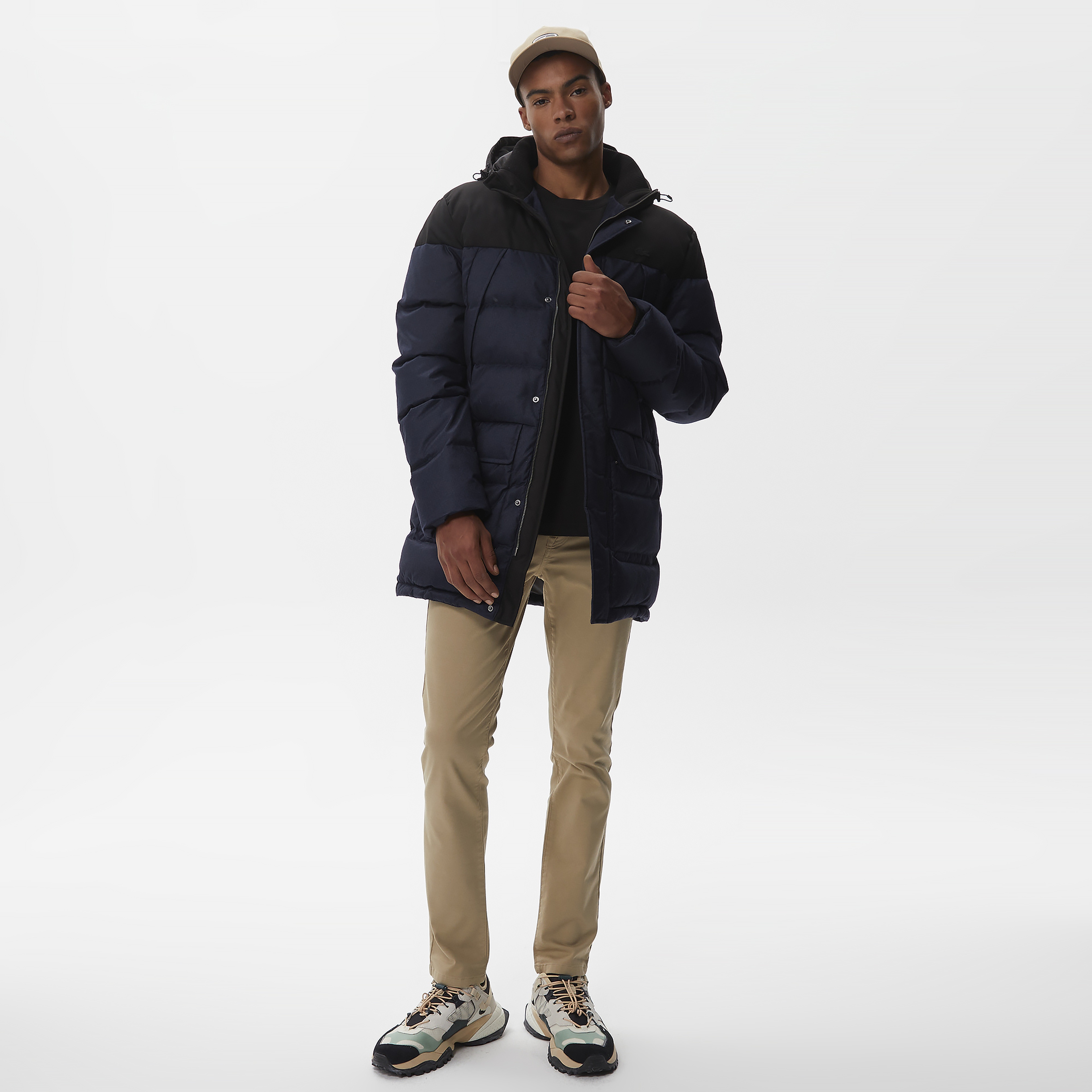 Lacoste Erkek Kapüşonlu Kapitone Renk Bloklu Lacivert Mont