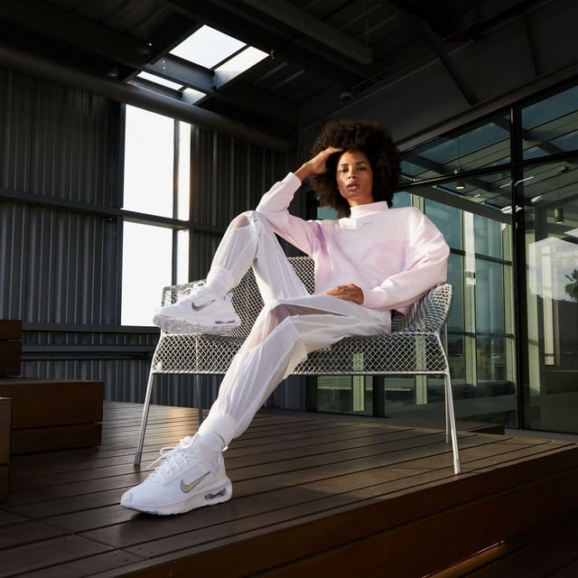 Nike Nike Kadın Beyaz Spor Ayakkabı & Sneaker Occasion'da! Beyaz - 3. görsel