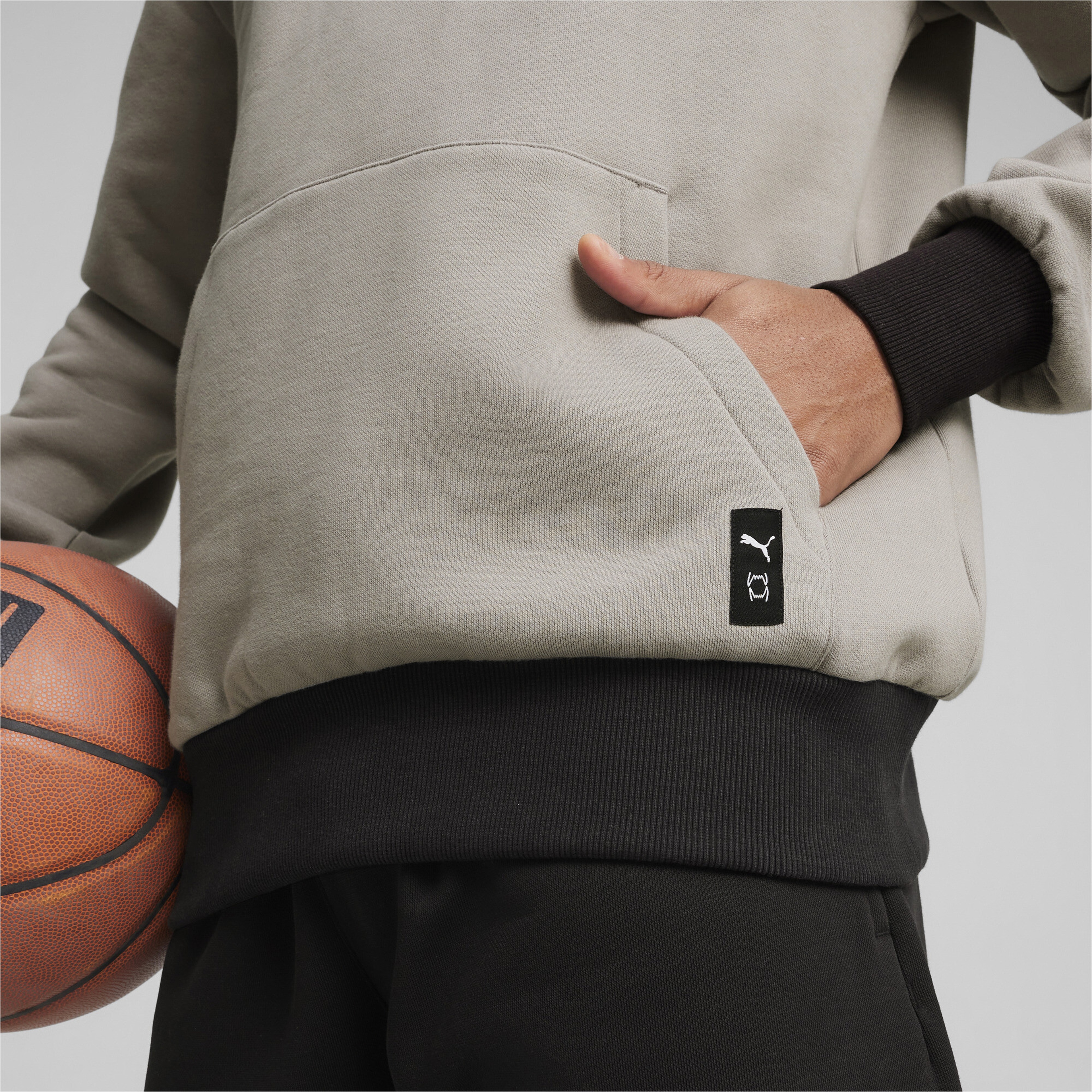 Puma Posterize 2.0 Erkek Siyah/Gri Hoodie