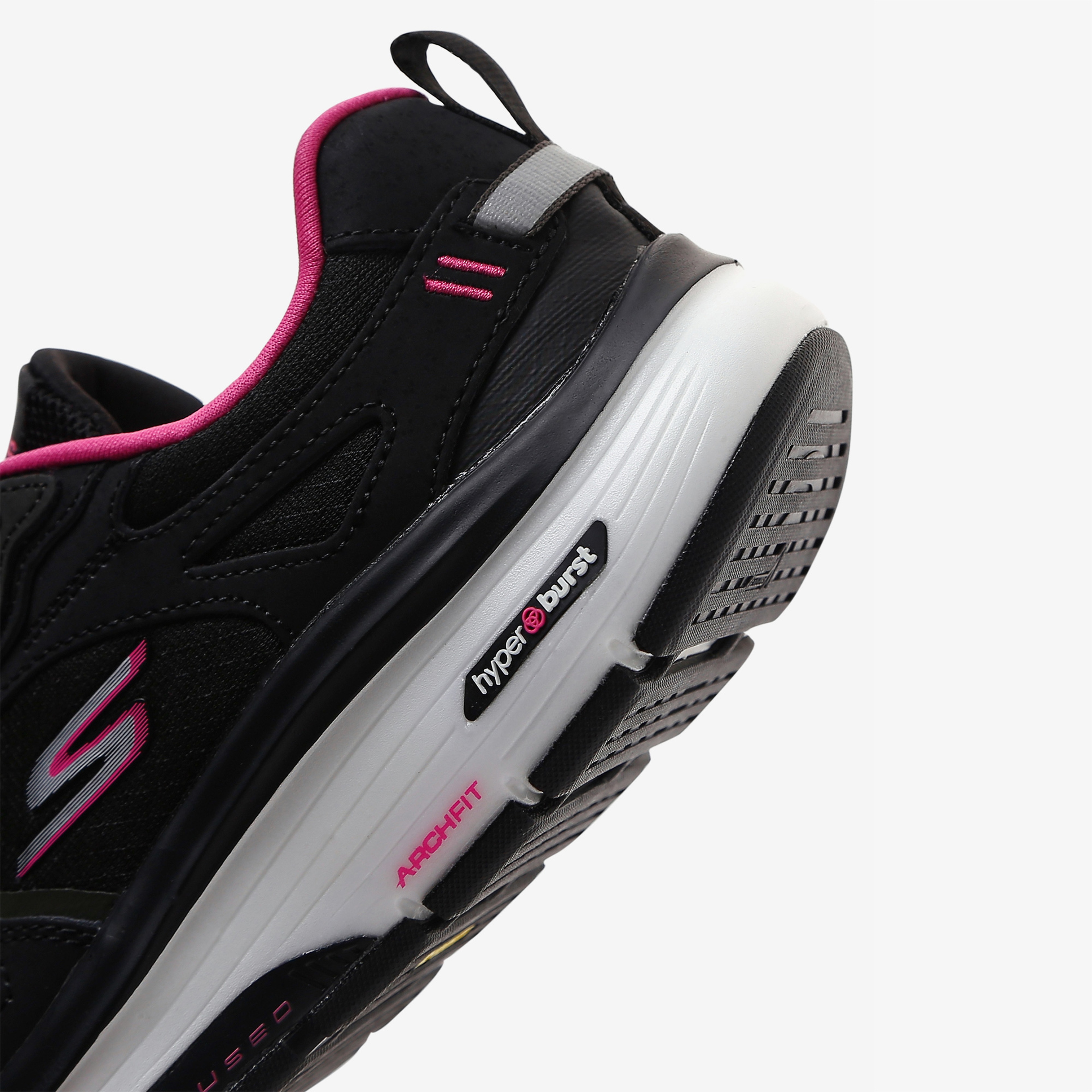 Skechers Go Walk Workout Walker Kadın Siyah Koşu Ayakkabısı